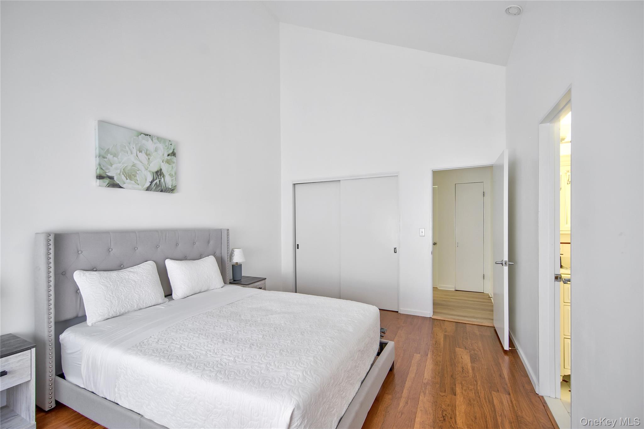 #14 photo, 8 School Street, サフォーク郡 Hampton Bays , NY 11946