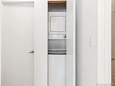 #20 photo, 8 School Street, サフォーク郡 Hampton Bays , NY 11946