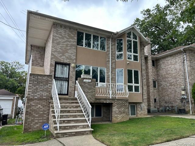 #1 photo, 15-55 200th Street, كوينز Bayside , NY 11360