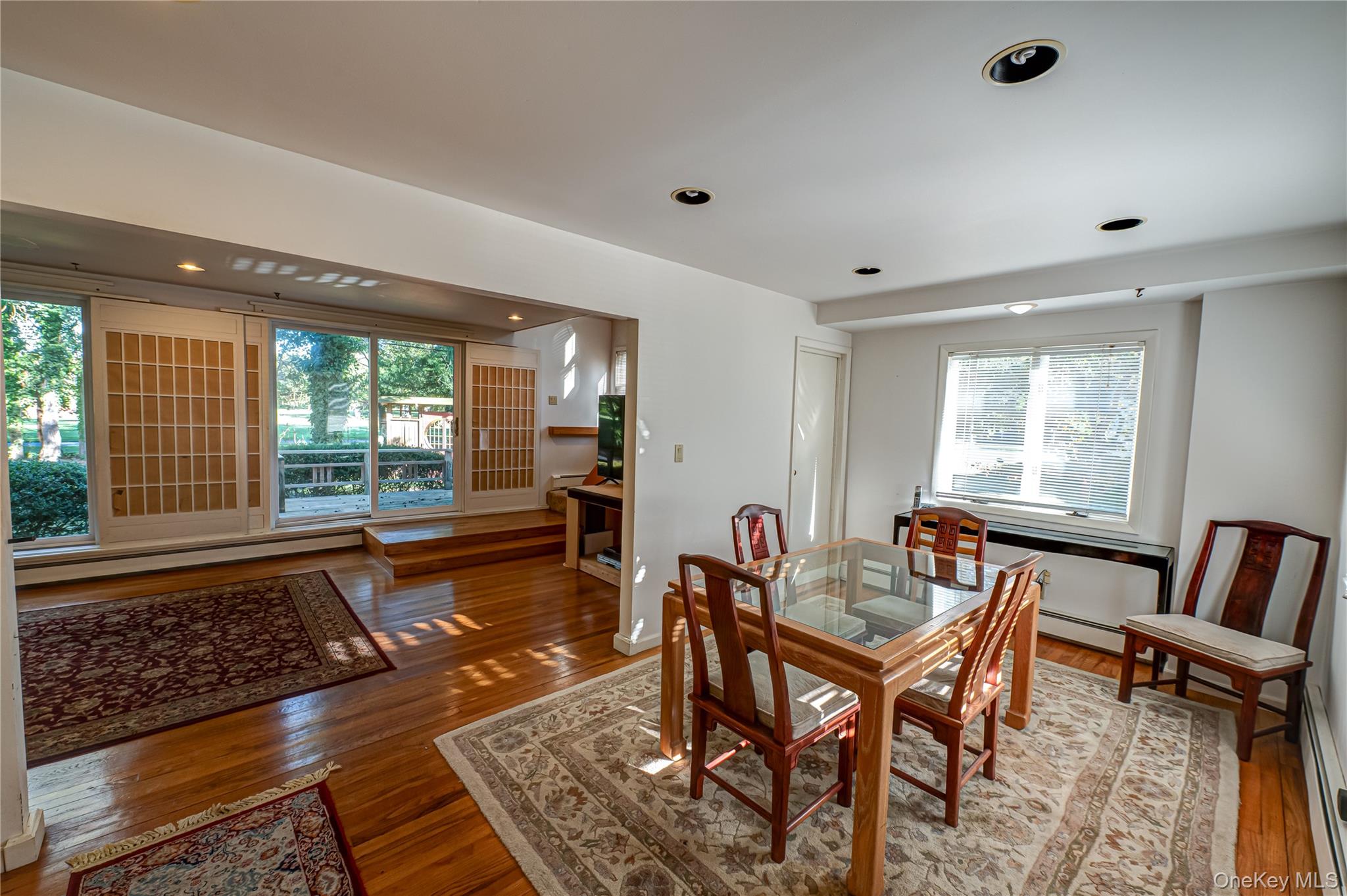 #12 photo, 424 Evergreen Avenue, サフォーク郡 Hauppauge , NY 11788