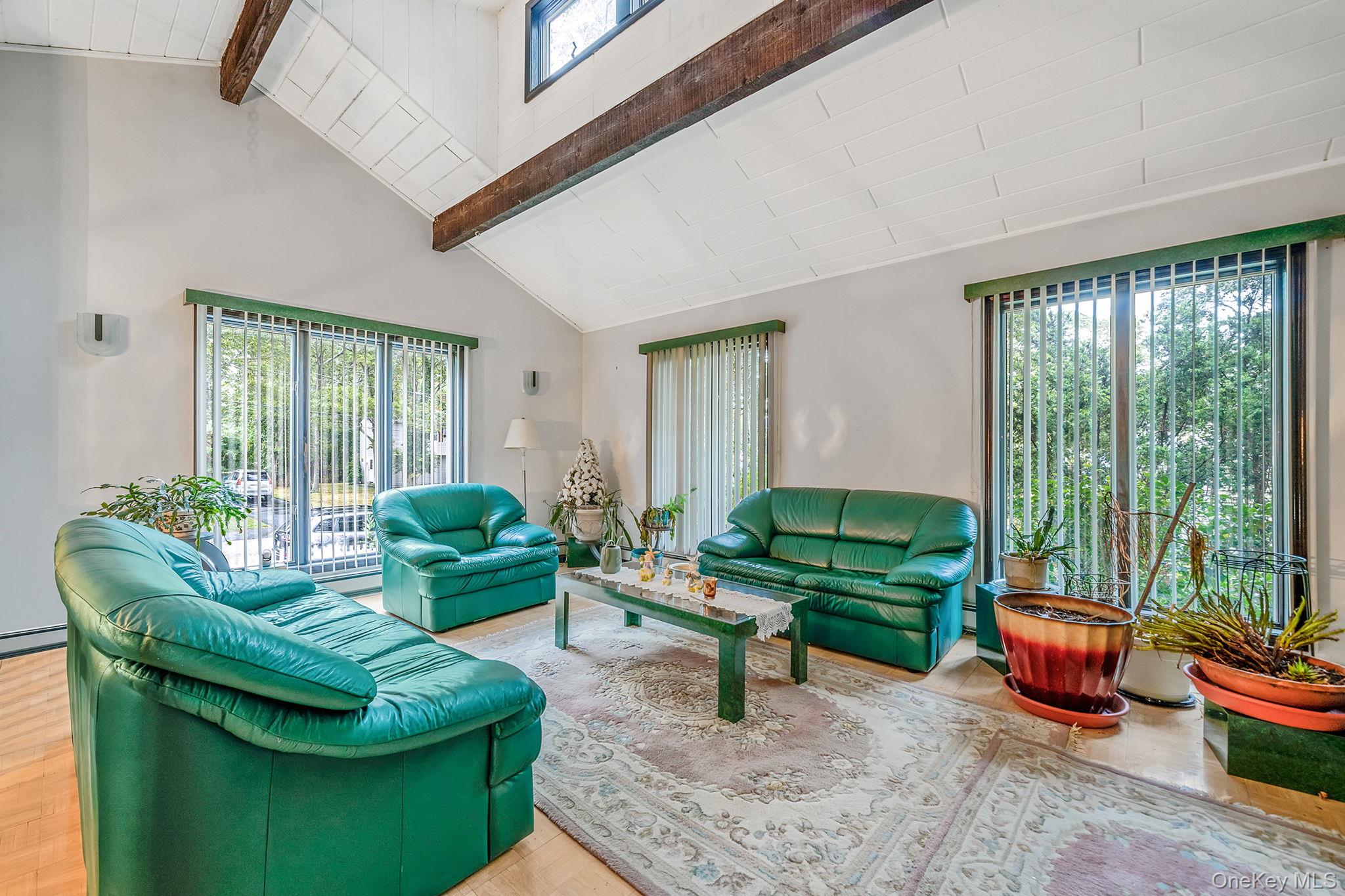 #5 photo, 8 Claremont Drive, サフォーク郡 Mastic Beach , NY 11951