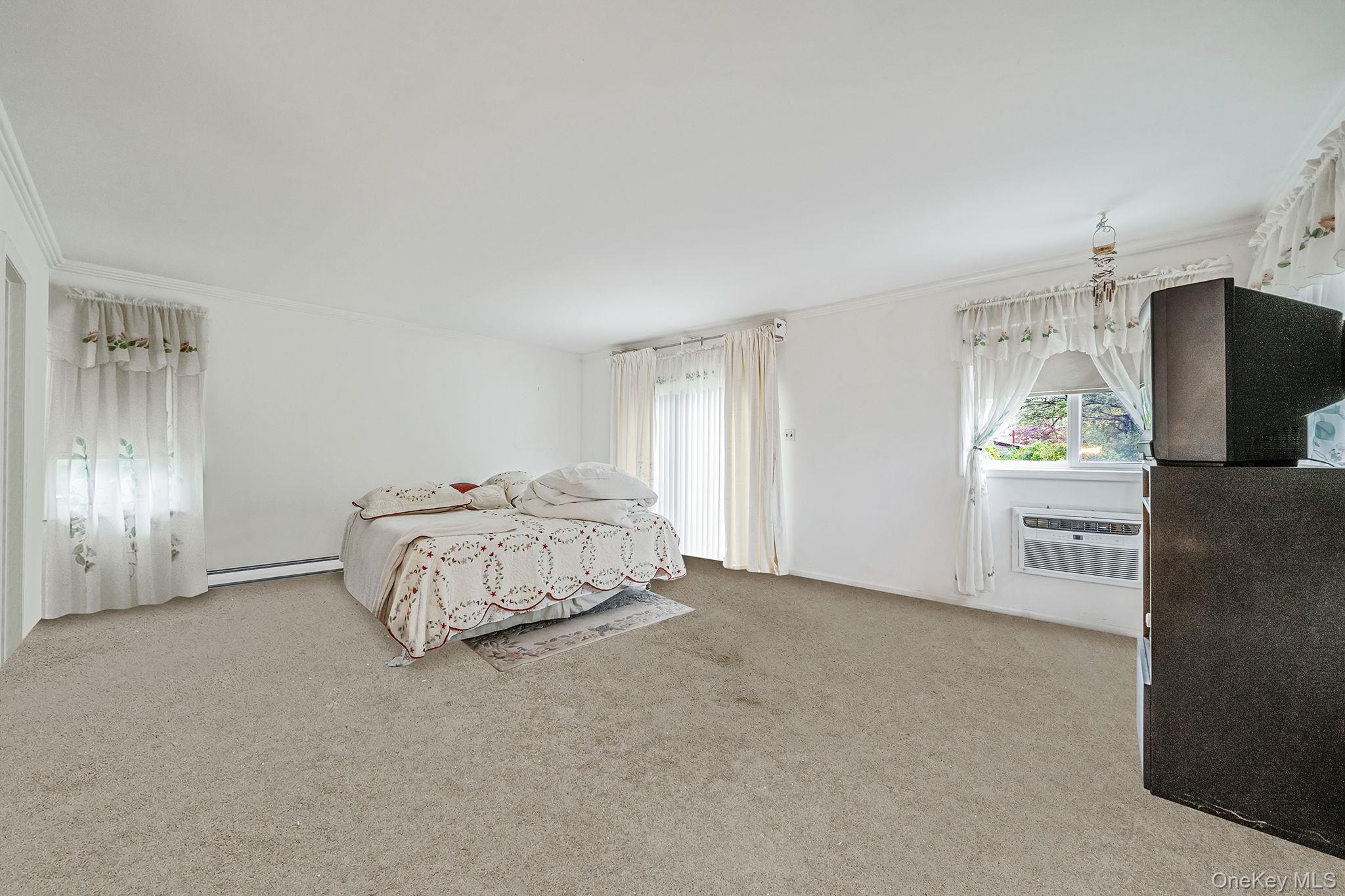 #6 photo, 8 Claremont Drive, サフォーク郡 Mastic Beach , NY 11951