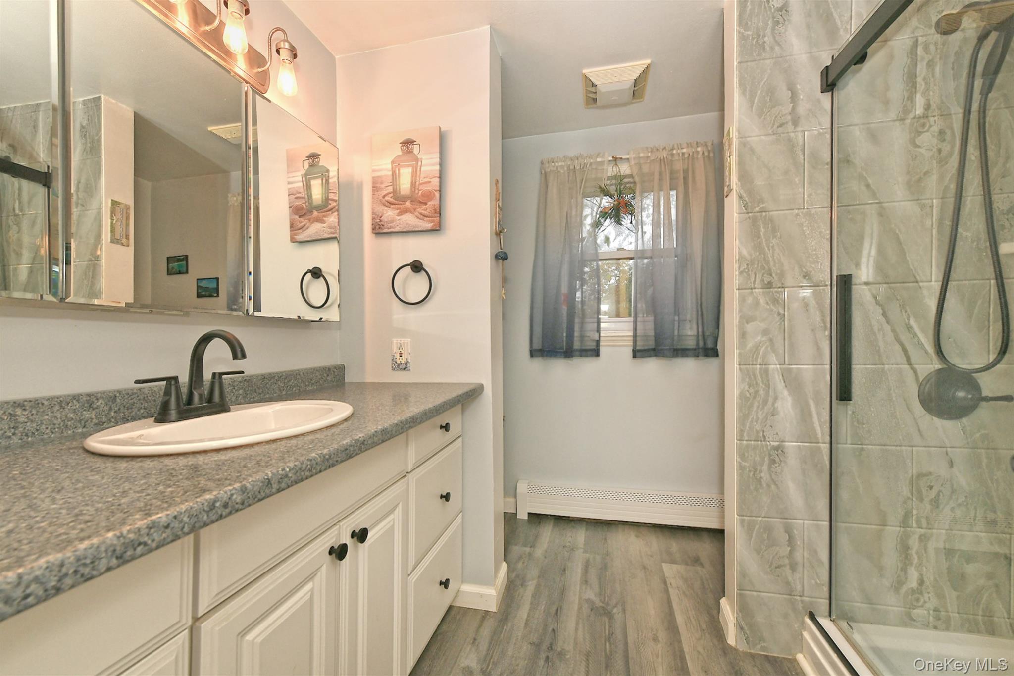 #9 photo, 87 9th Avenue, サフォーク郡 Holtsville , NY 11742