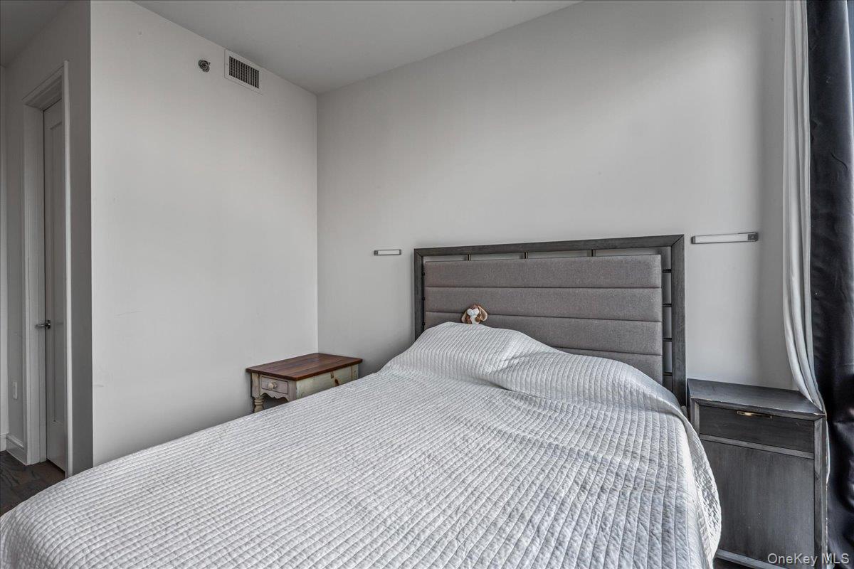 #13 photo, 107-06 Queens Boulevard, Forest Hills , NY 11375