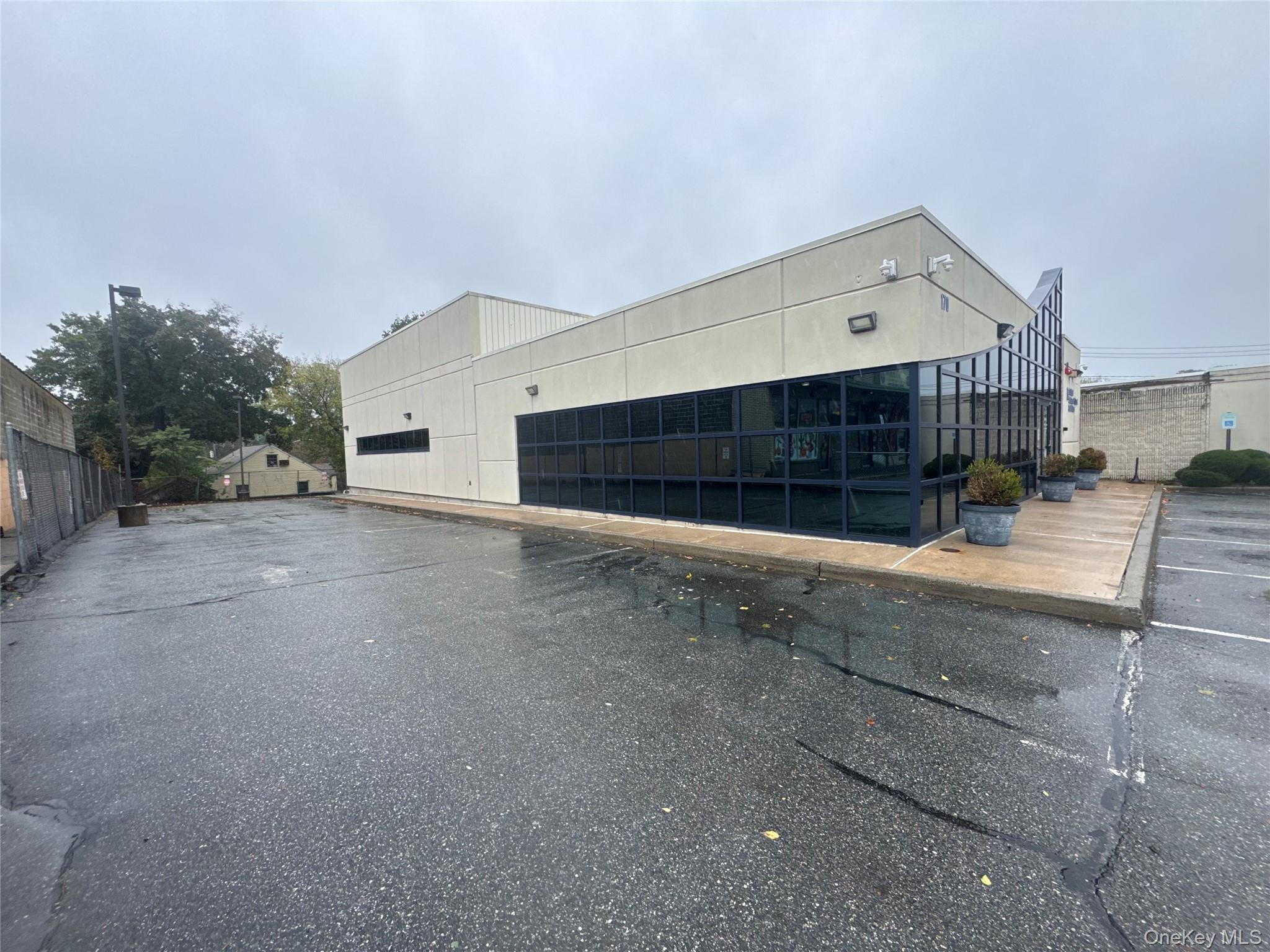 #5 photo, 170 Route 59, Spring Valley , NY 10977