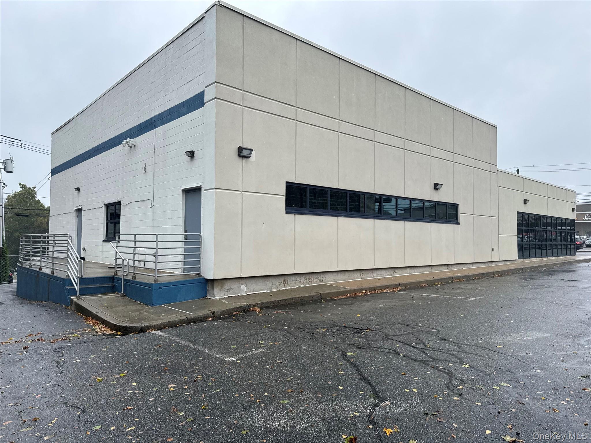 #6 photo, 170 Route 59, Spring Valley , NY 10977