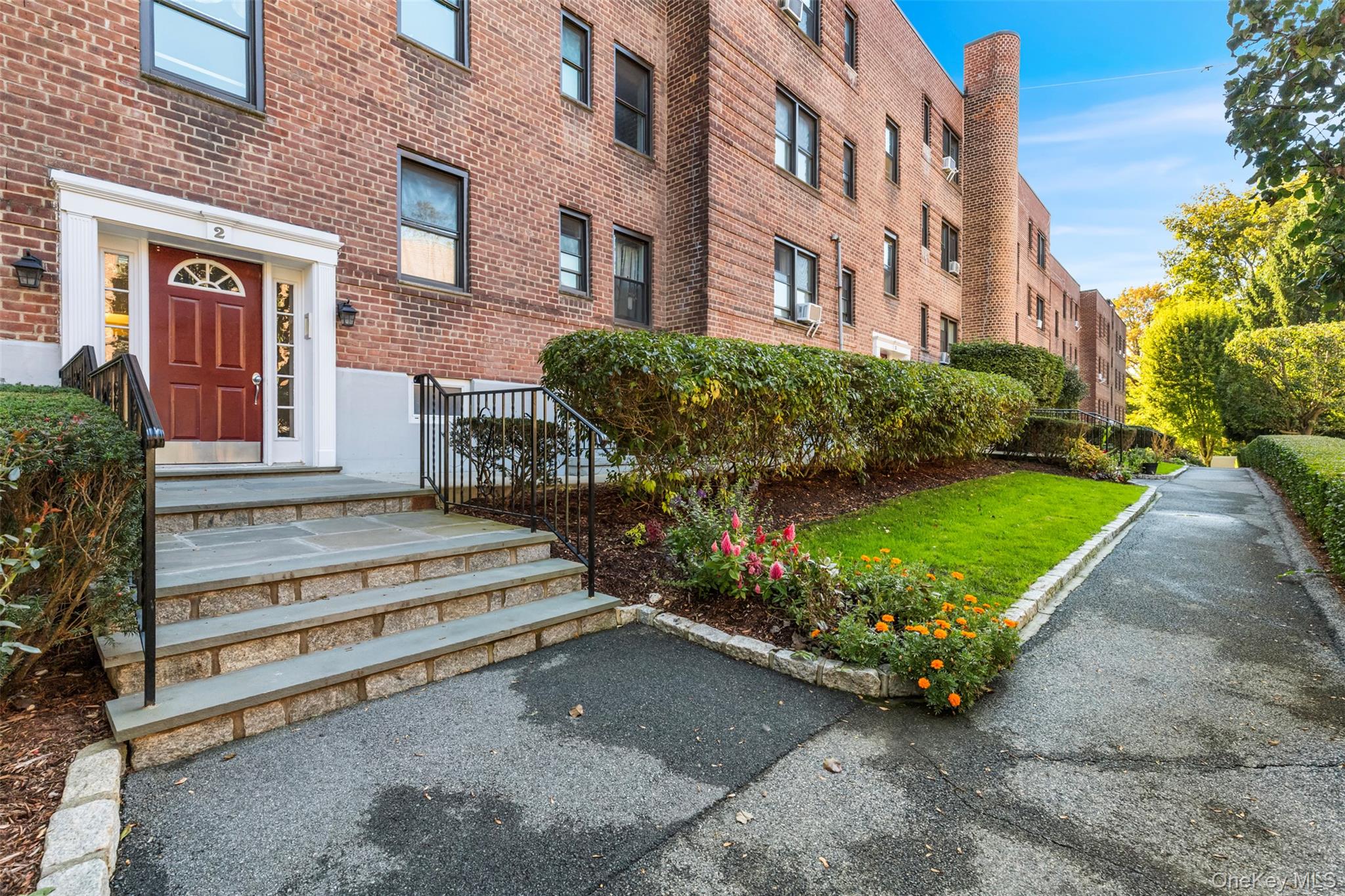 #4 photo, 14 S Broadway, Irvington , NY 10533