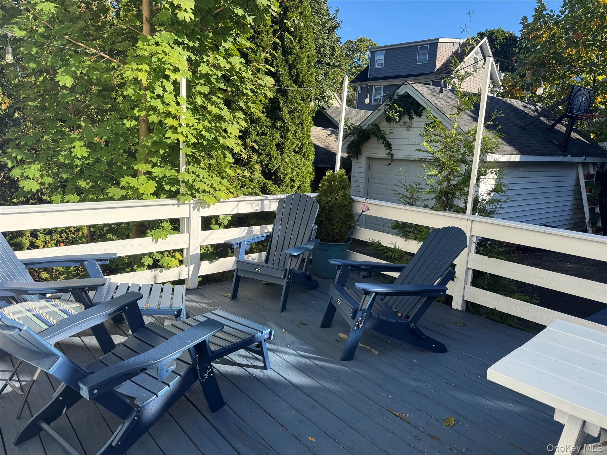 #20 photo, 76 Chestnut Avenue, Pelham , NY 10803