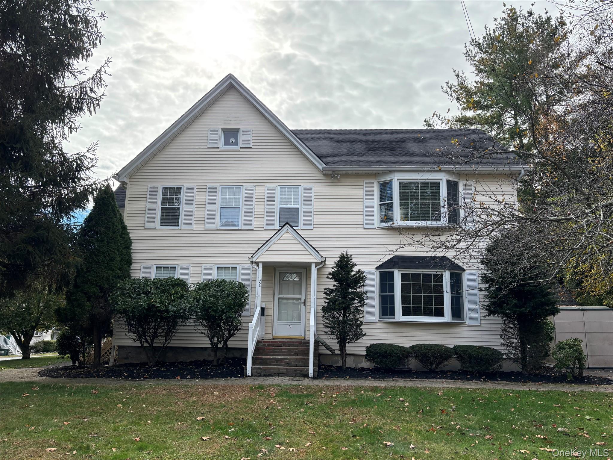 #1 photo, 170 W Central Avenue, Pearl River , NY 10965