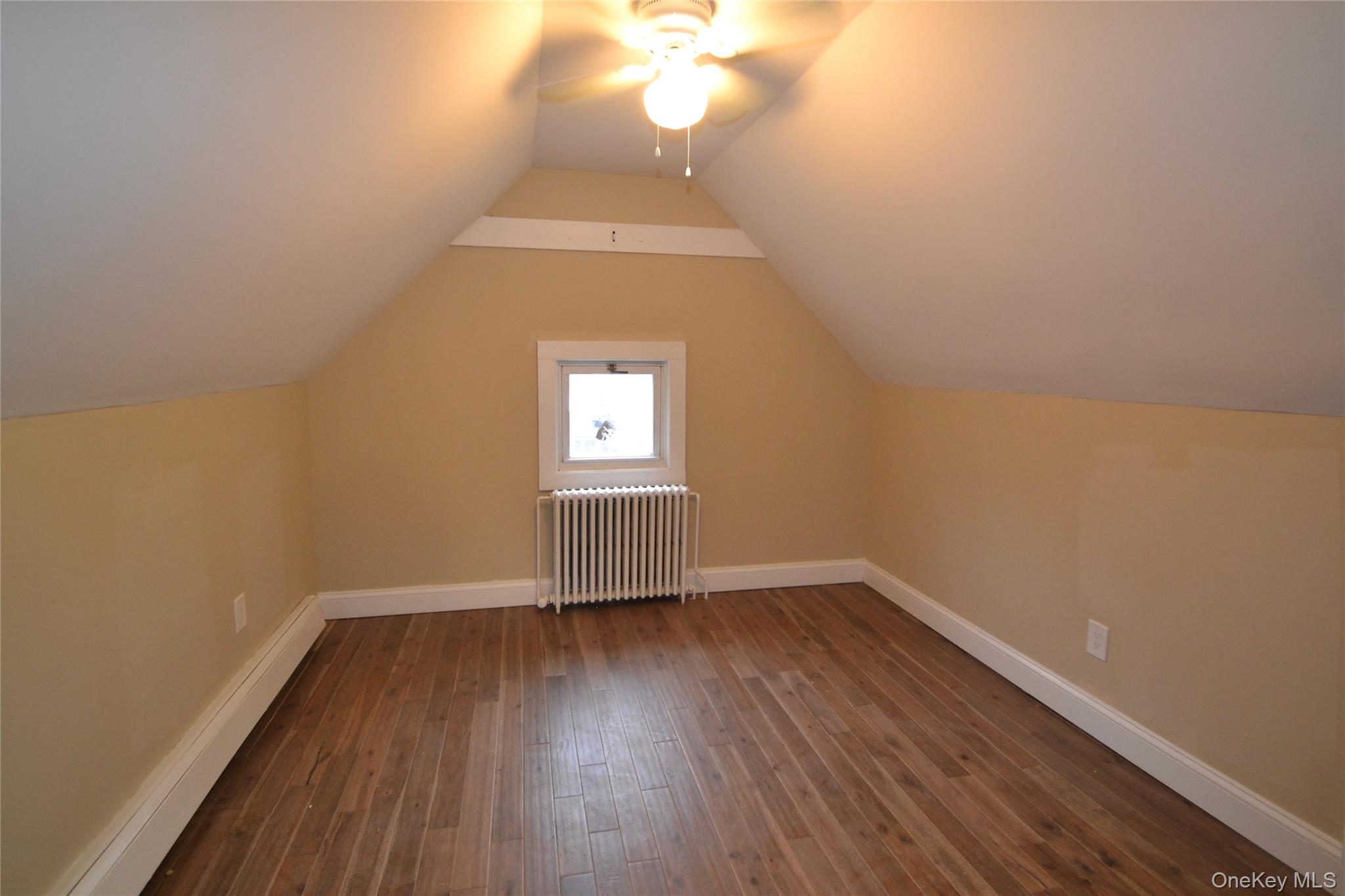 #10 photo, 170 W Central Avenue, Pearl River , NY 10965