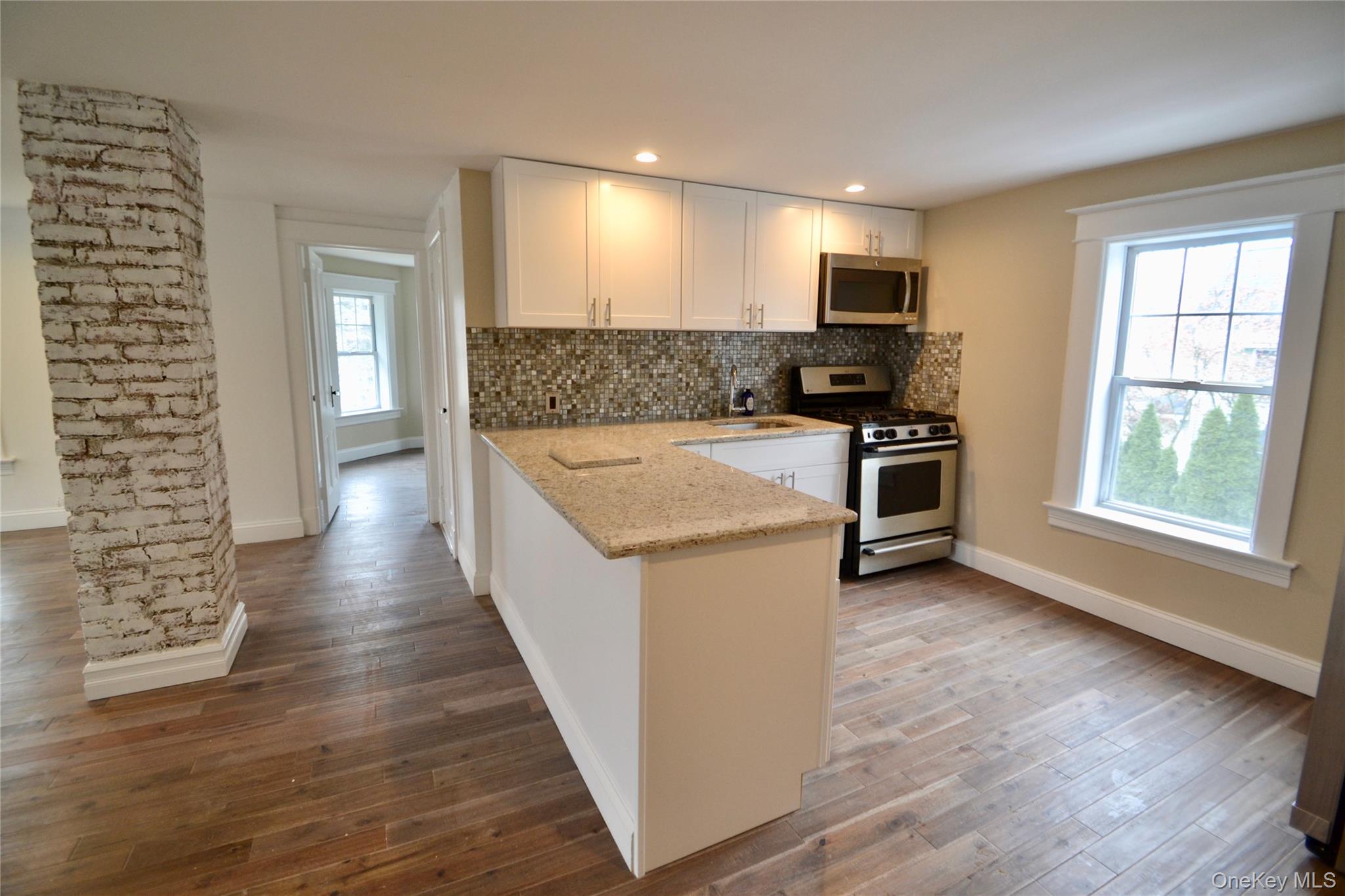 #2 photo, 170 W Central Avenue, Pearl River , NY 10965