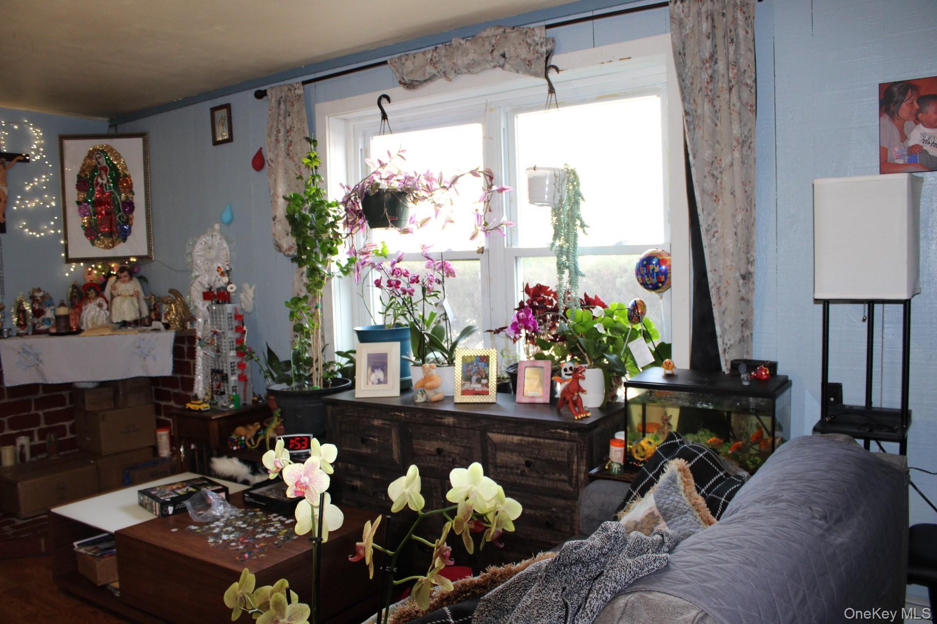 #4 photo, 12 S Parsonage Street, Rhinebeck , NY 12572