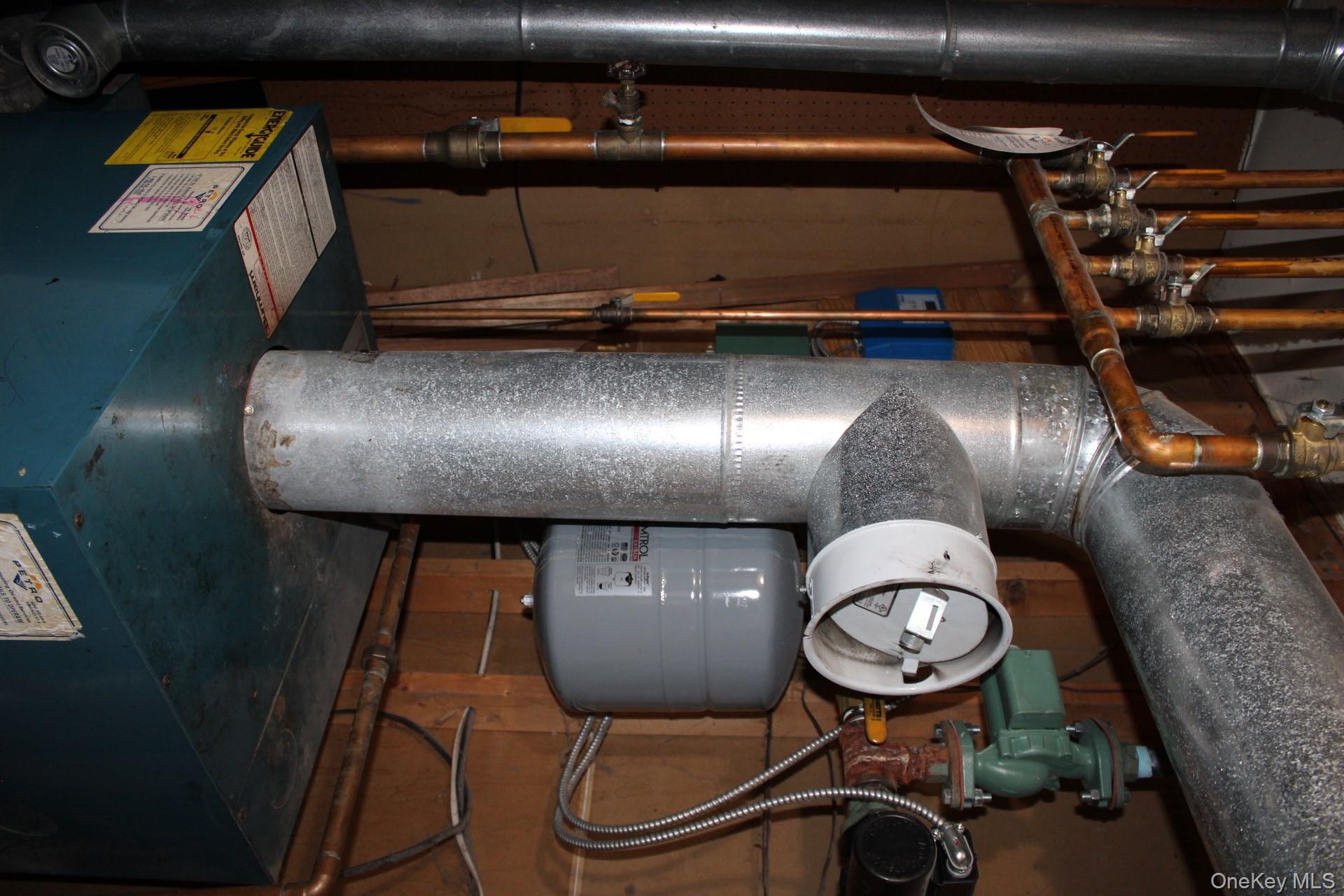 #7 photo, 12 S Parsonage Street, Rhinebeck , NY 12572