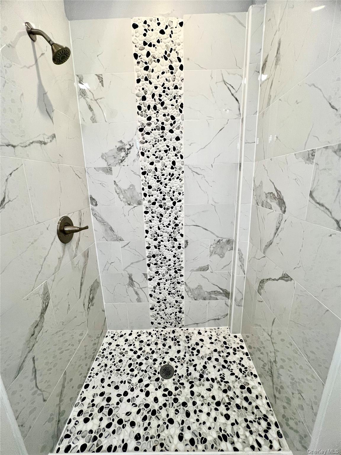 #20 photo, 126 W Main Street, Middletown , NY 10940