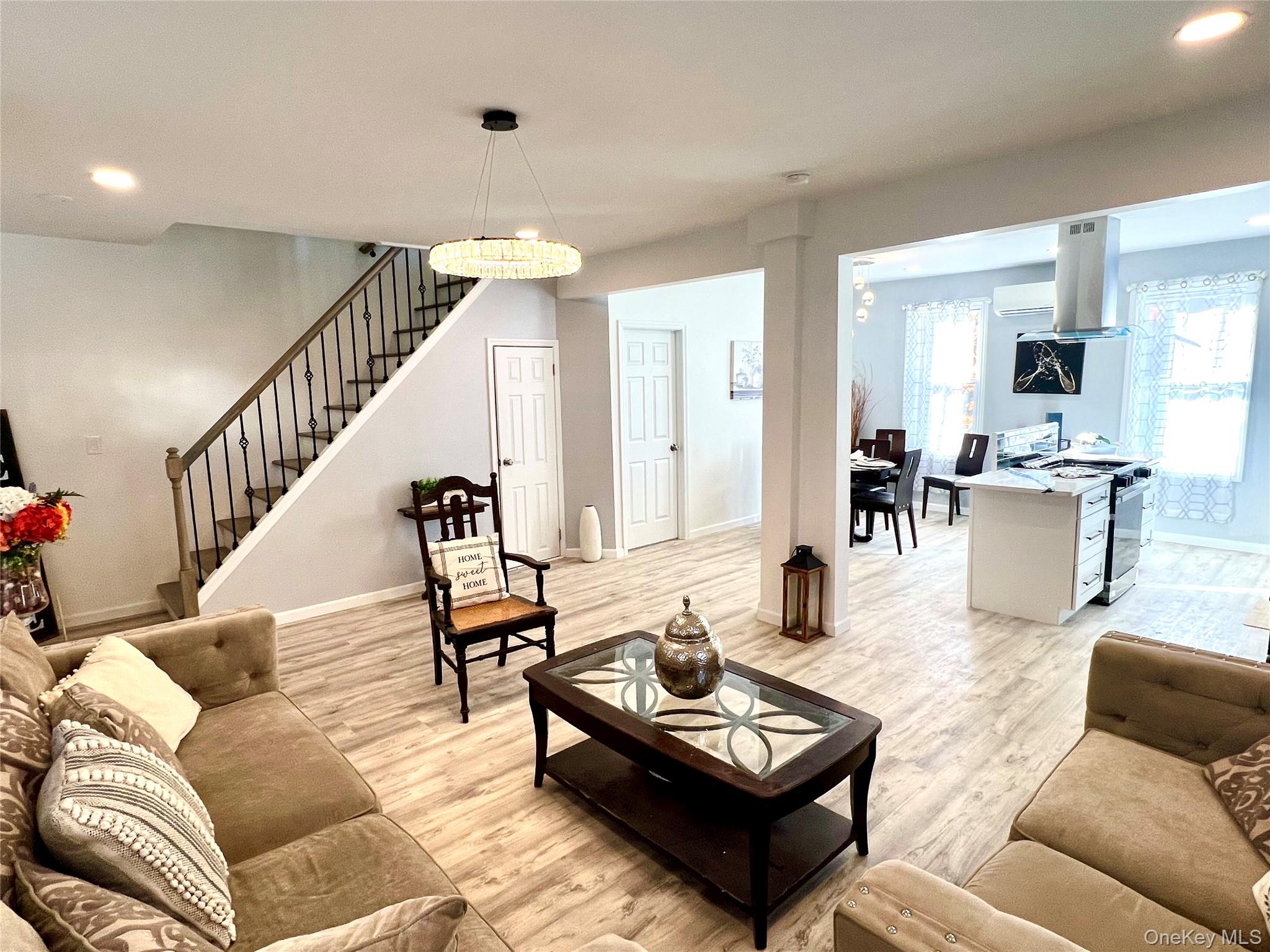 #8 photo, 126 W Main Street, Middletown , NY 10940