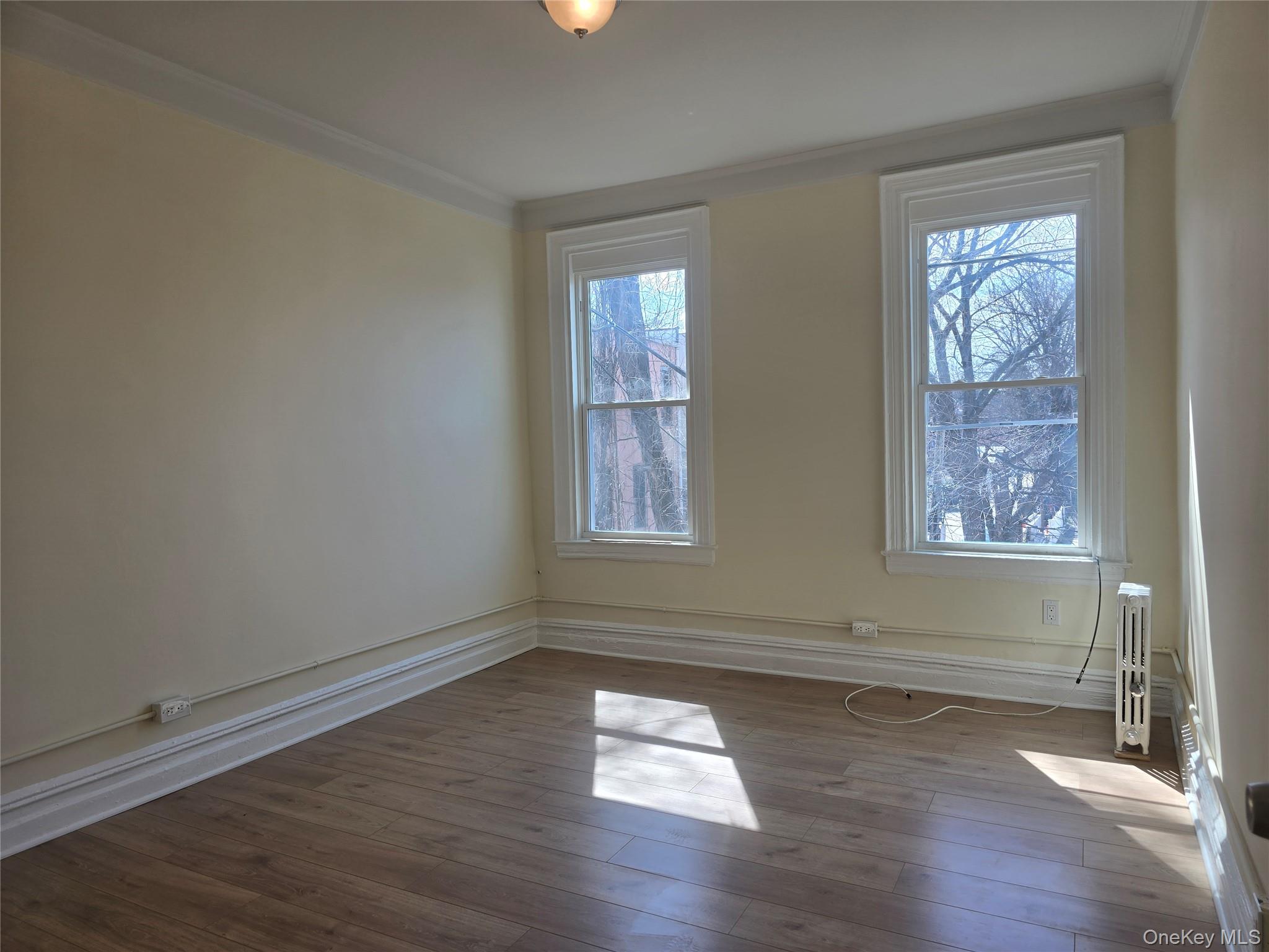 #10 photo, 78-10 32nd Avenue, クイーンズ区 East Elmhurst , NY 11370