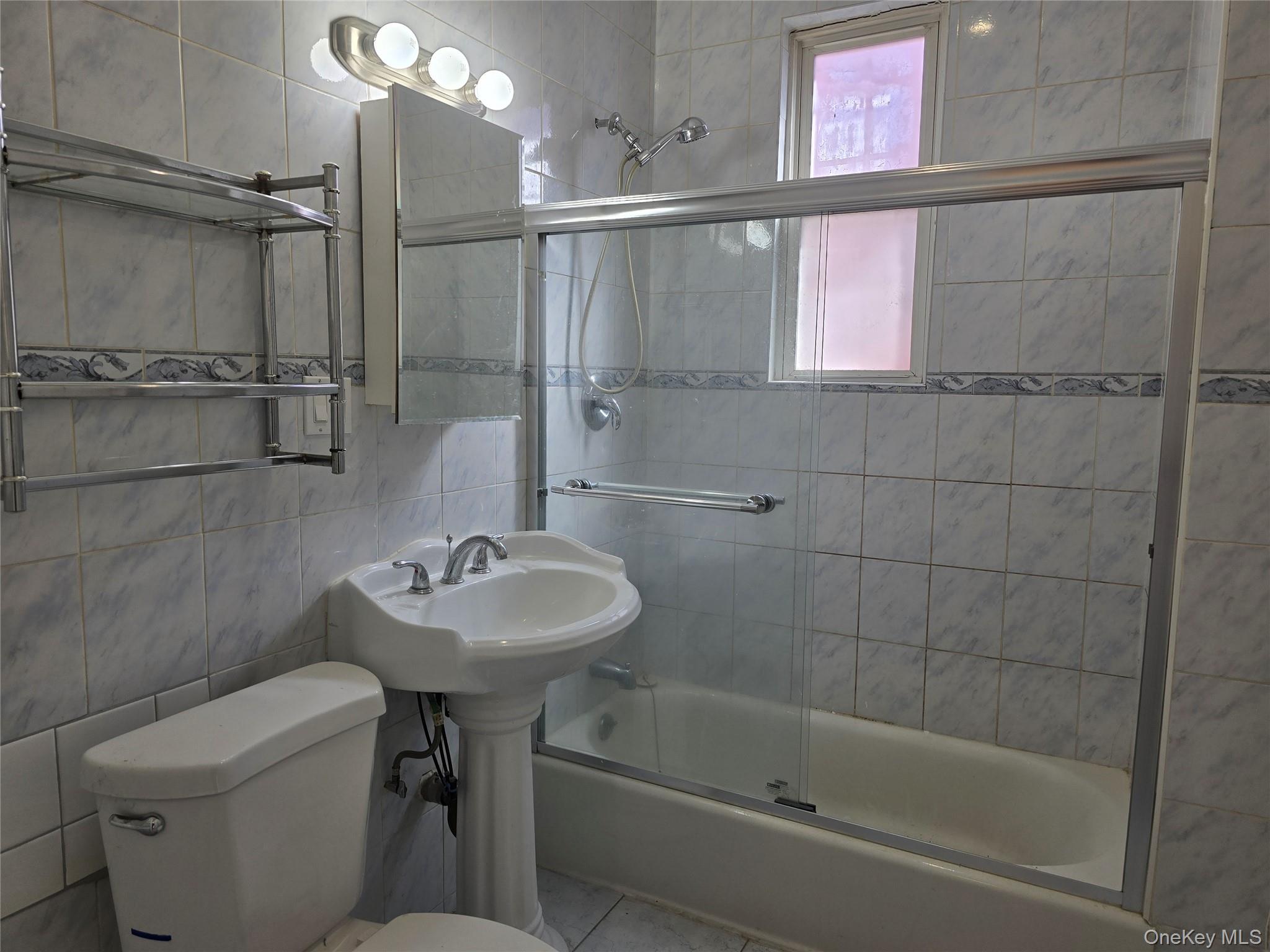 #13 photo, 78-10 32nd Avenue, クイーンズ区 East Elmhurst , NY 11370