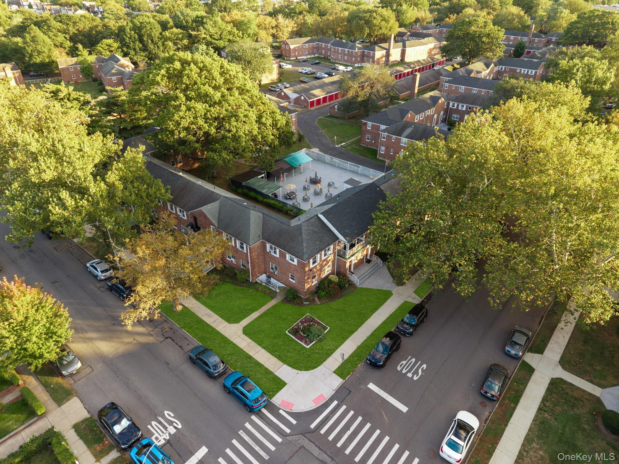 #16 photo, 13109 234th Street, クイーンズ区 Rosedale , NY 11422