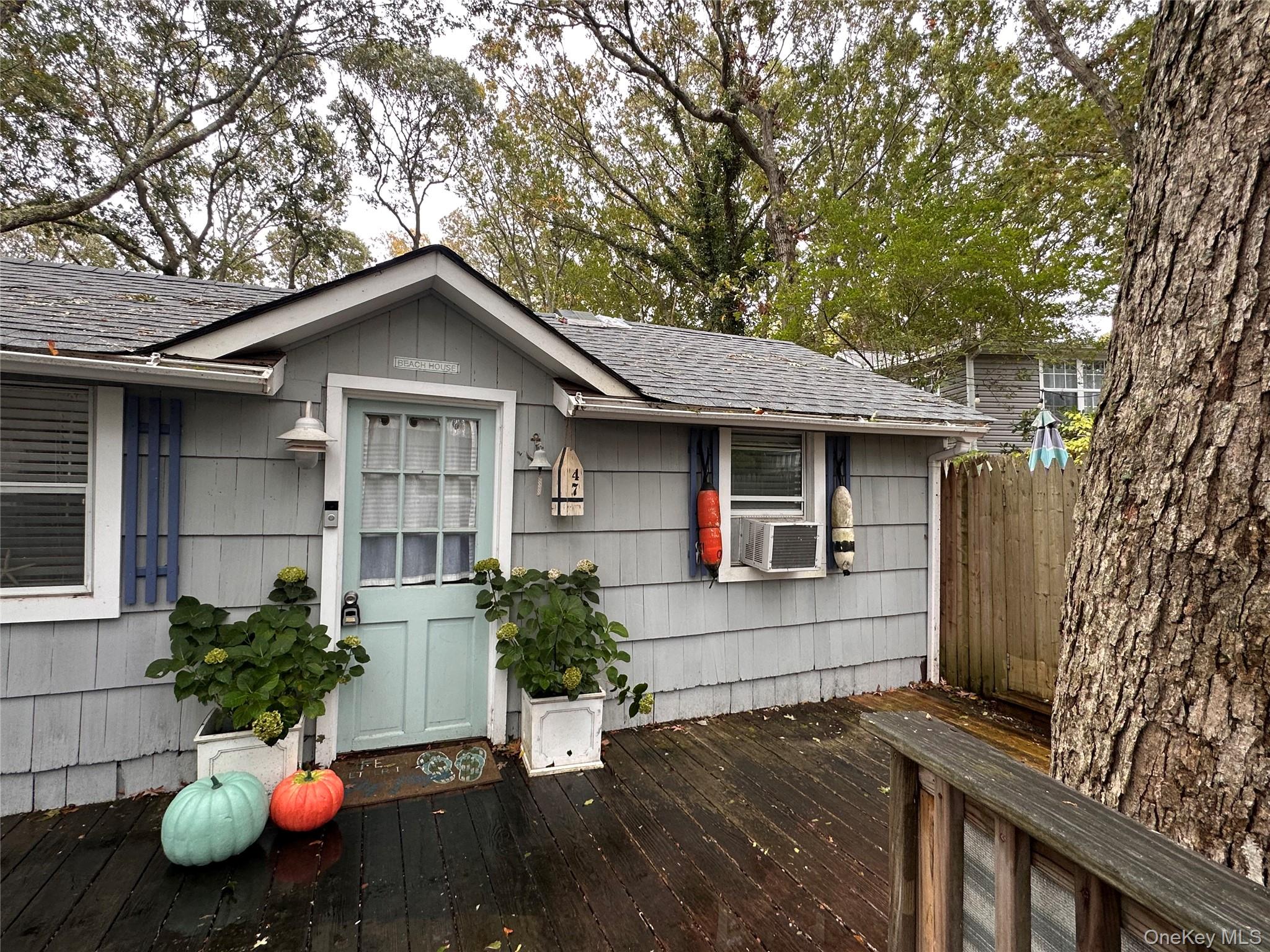 #1 photo, 47 Woodcliff Trail, サフォーク郡 Baiting Hollow , NY 11933