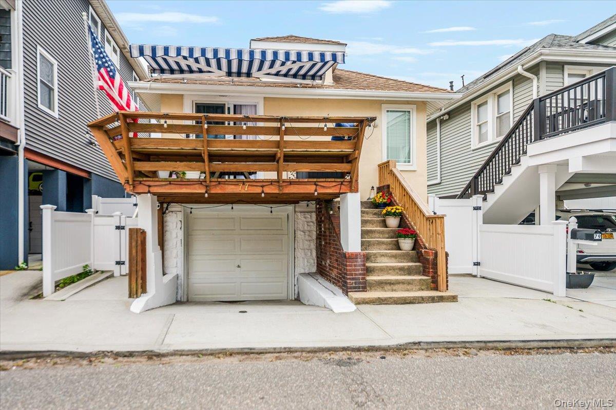 #1 photo, 77 Florida Street, ナッソー郡 Long Beach , NY 11561