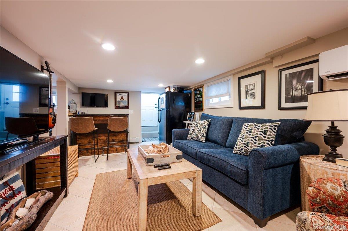 #15 photo, 77 Florida Street, ナッソー郡 Long Beach , NY 11561