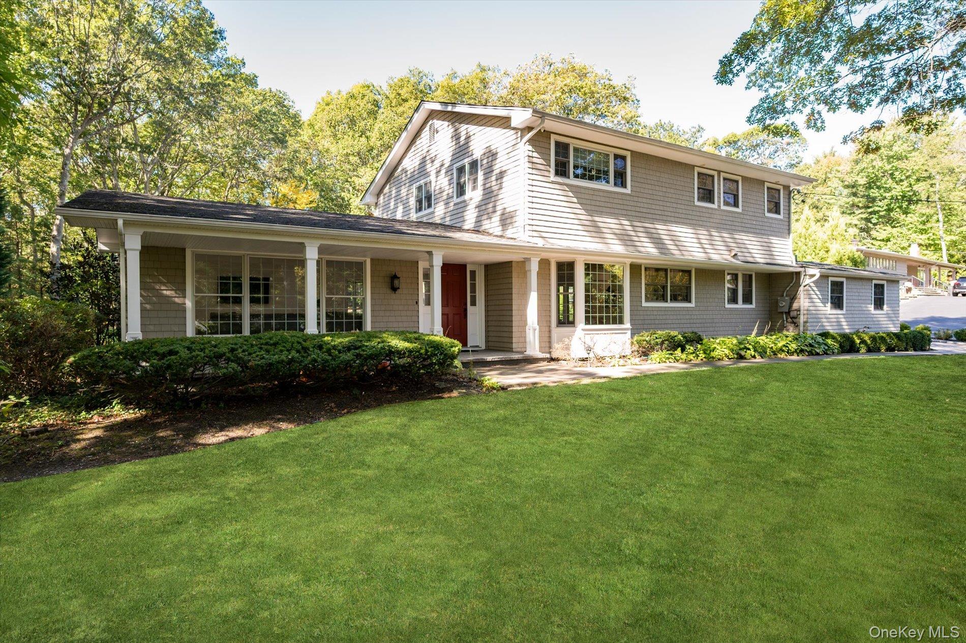 #1 photo, 16 Tuxedo Drive, 东长岛 梅尔维尔 Melville , NY 11747