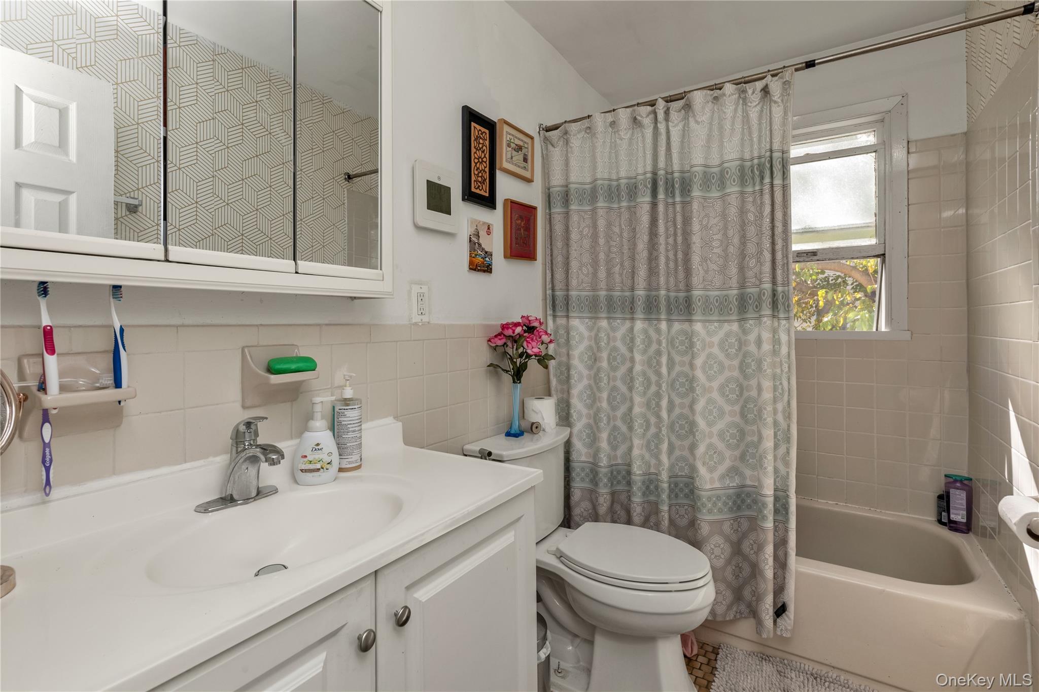 #16 photo, 146-06 228th Street, クイーンズ区 Rosedale , NY 11413