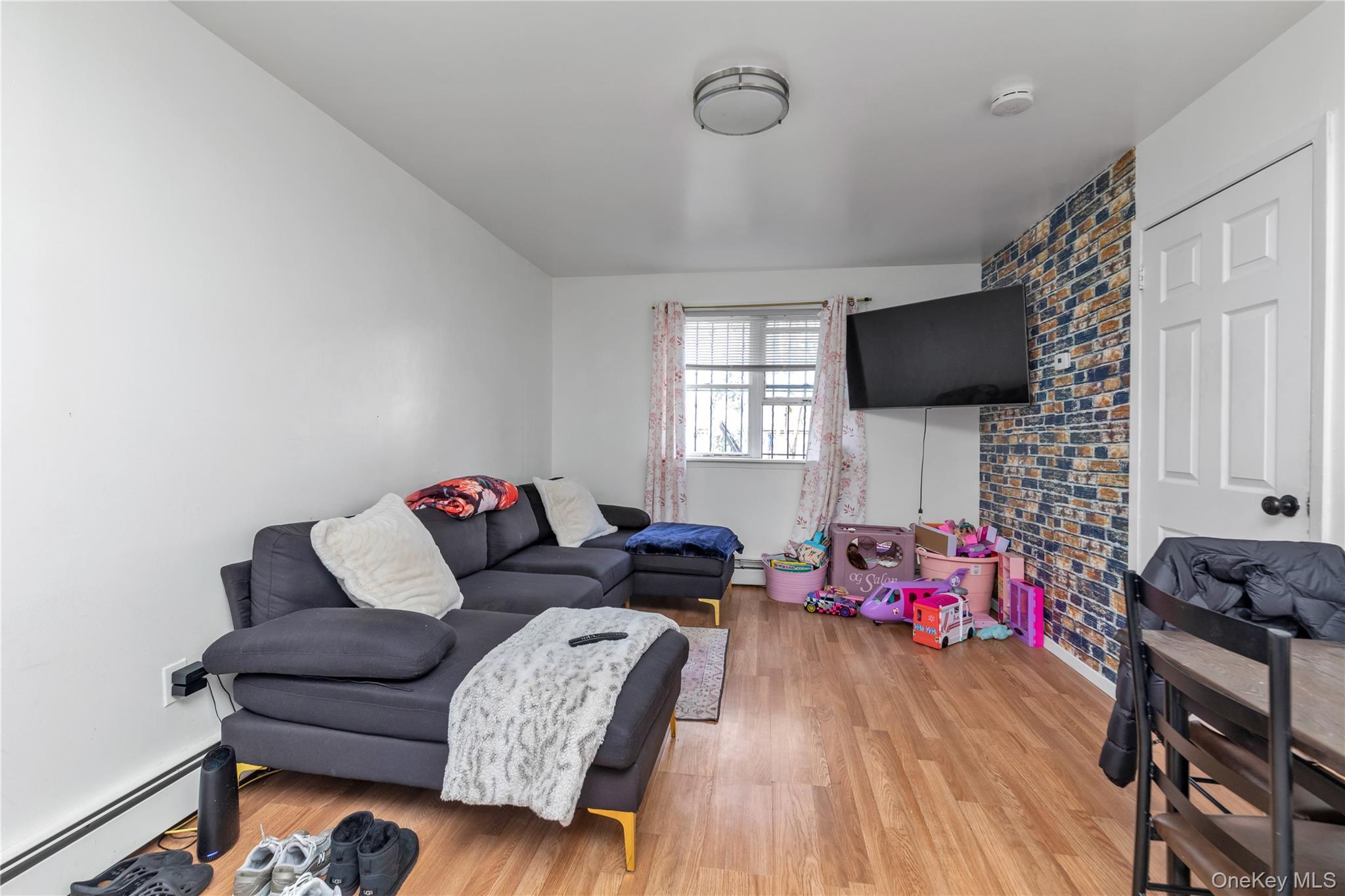 #17 photo, 146-06 228th Street, クイーンズ区 Rosedale , NY 11413