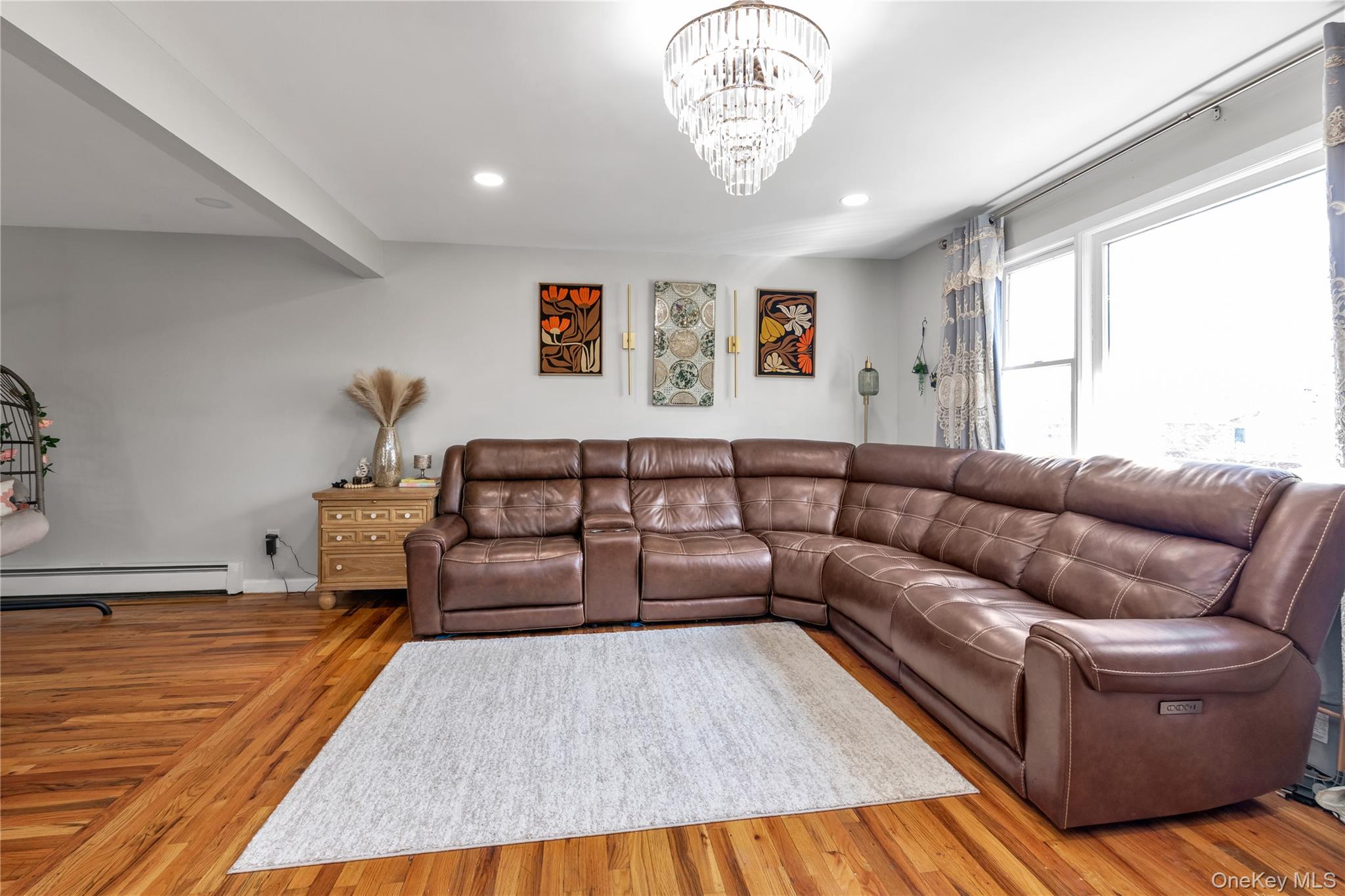 #3 photo, 146-06 228th Street, クイーンズ区 Rosedale , NY 11413