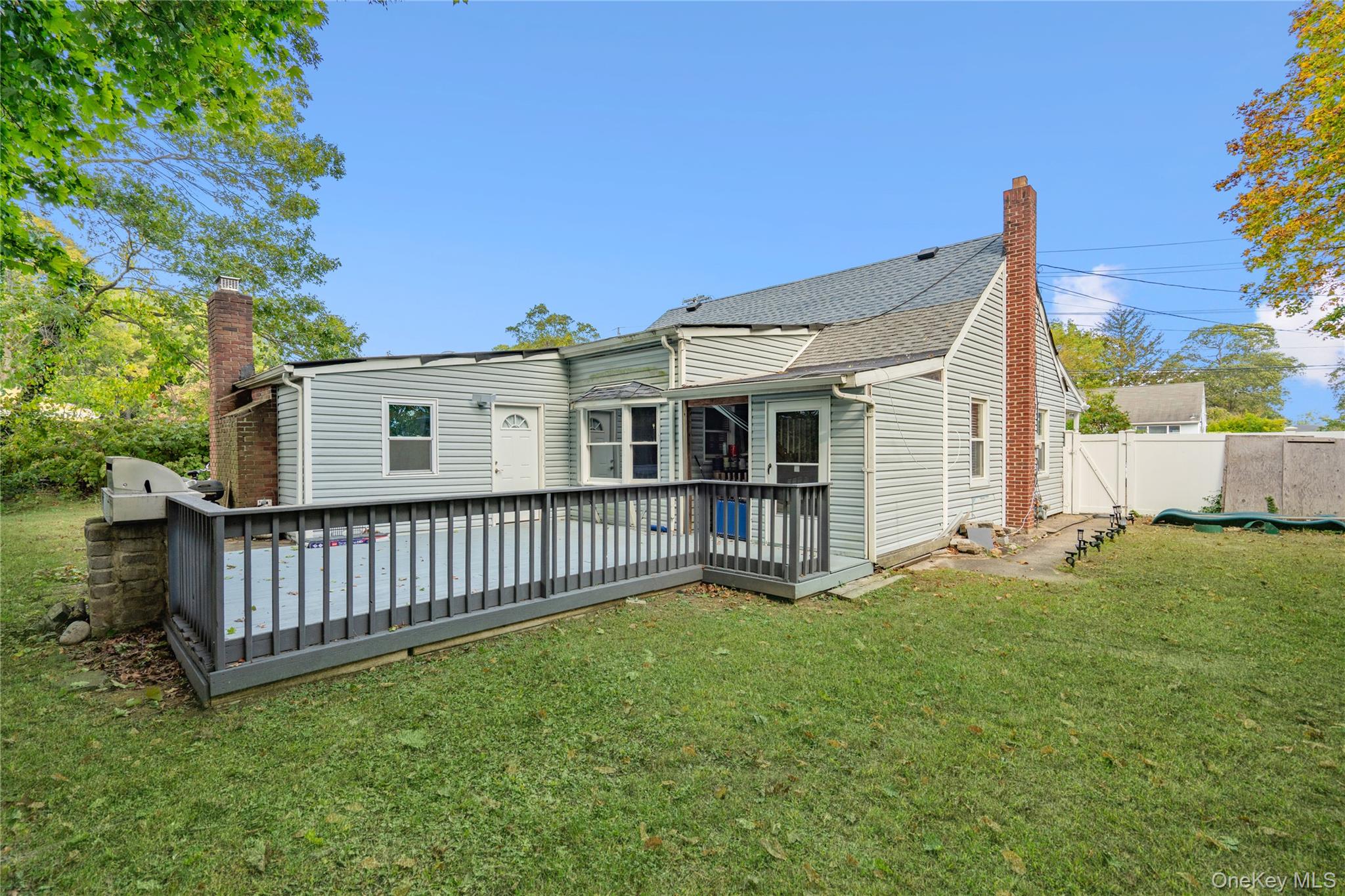 #16 photo, 660 Rosevale Avenue, サフォーク郡 Lake Ronkonkoma , NY 11779