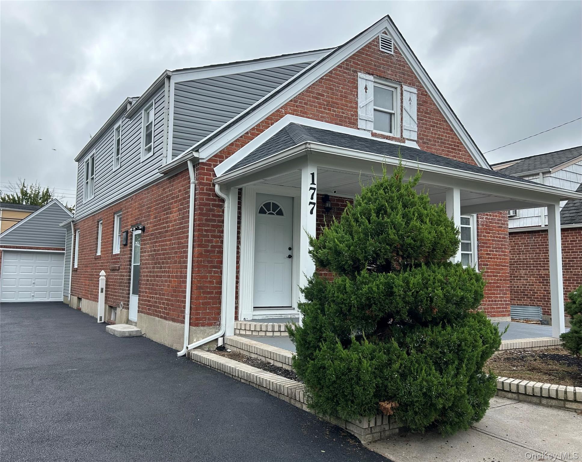 #11 photo, 177 Roberta, Valley Stream , NY 11580