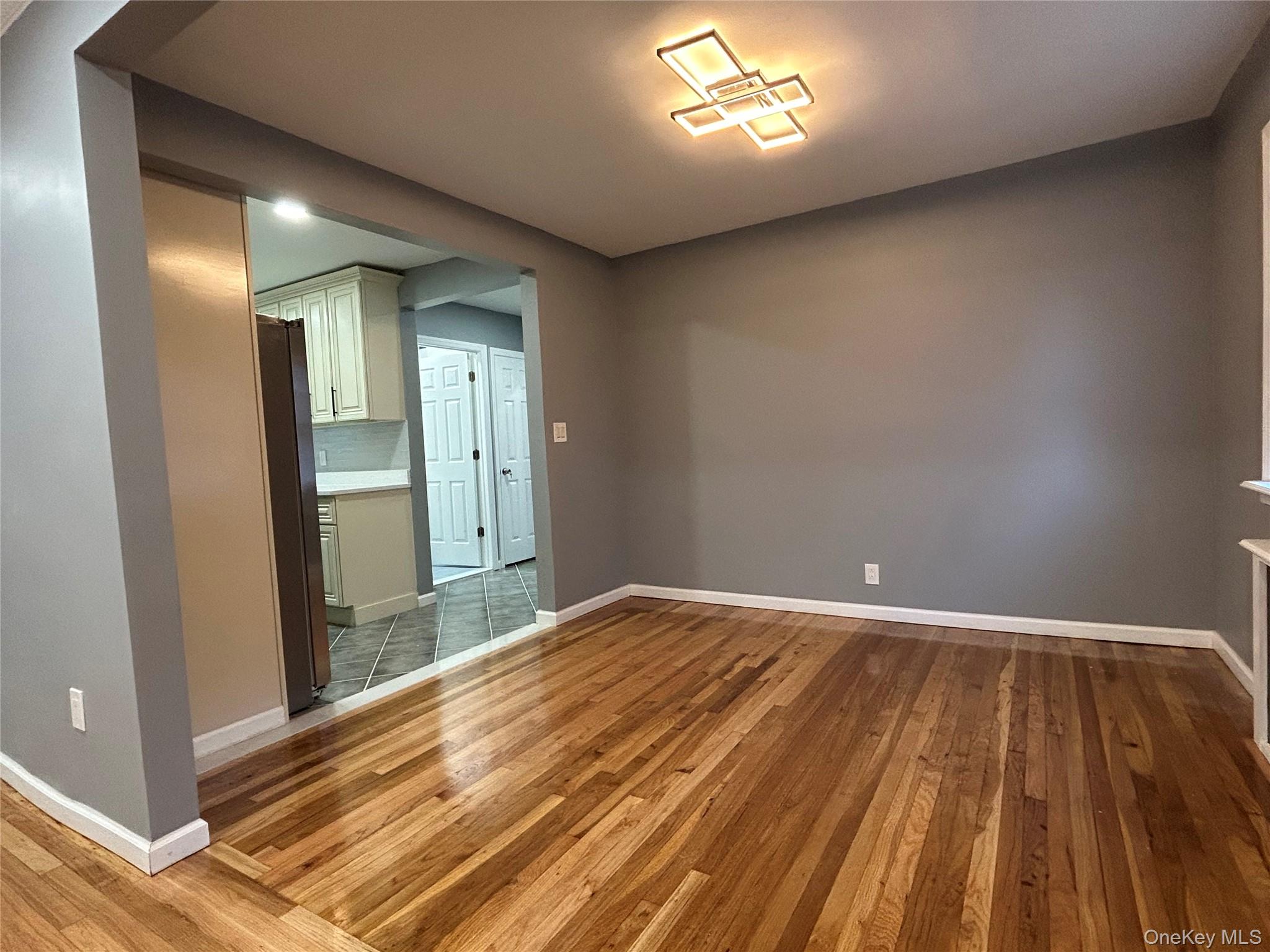 #5 photo, 177 Roberta, Valley Stream , NY 11580