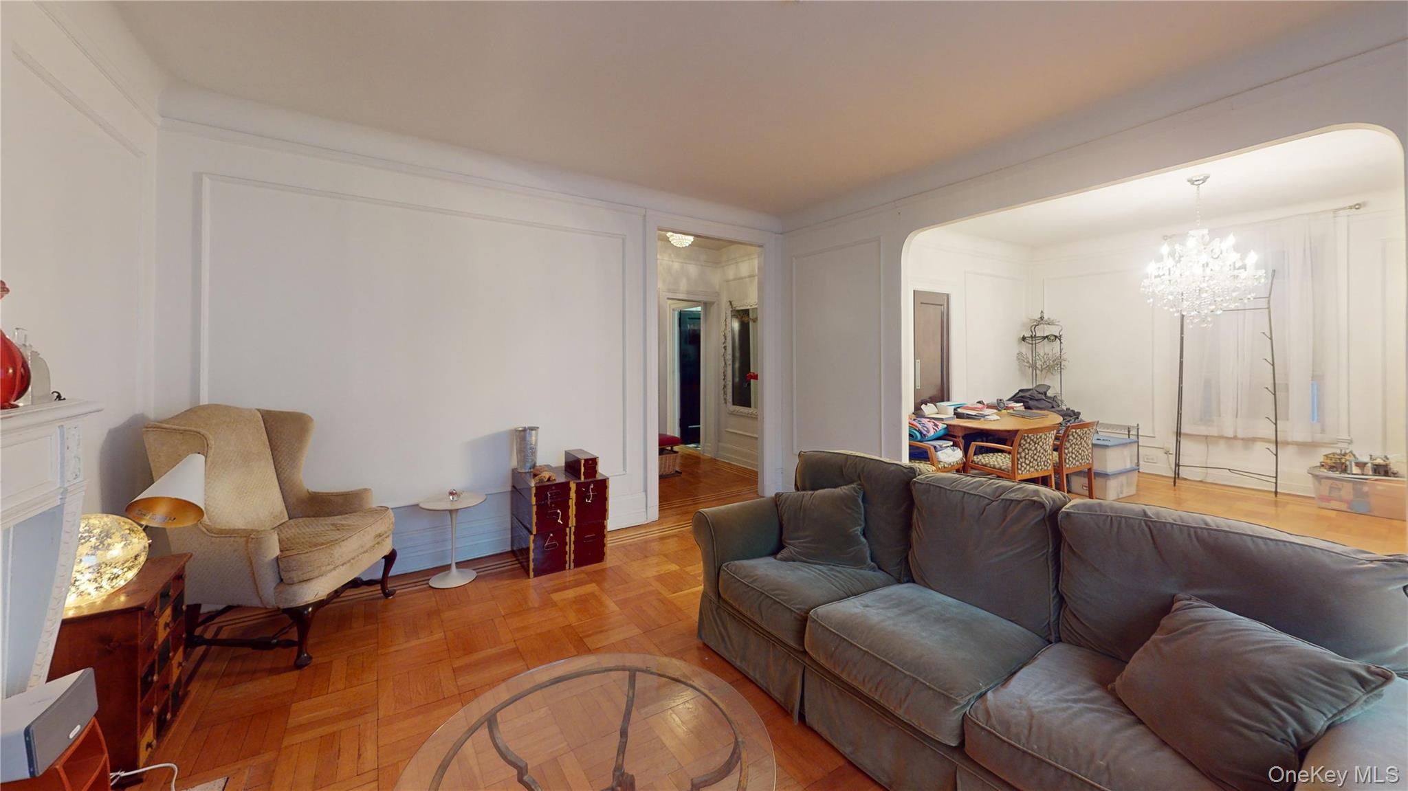 #10 photo, 34-37 80th Street, クイーンズ区 Jackson Heights , NY 11372