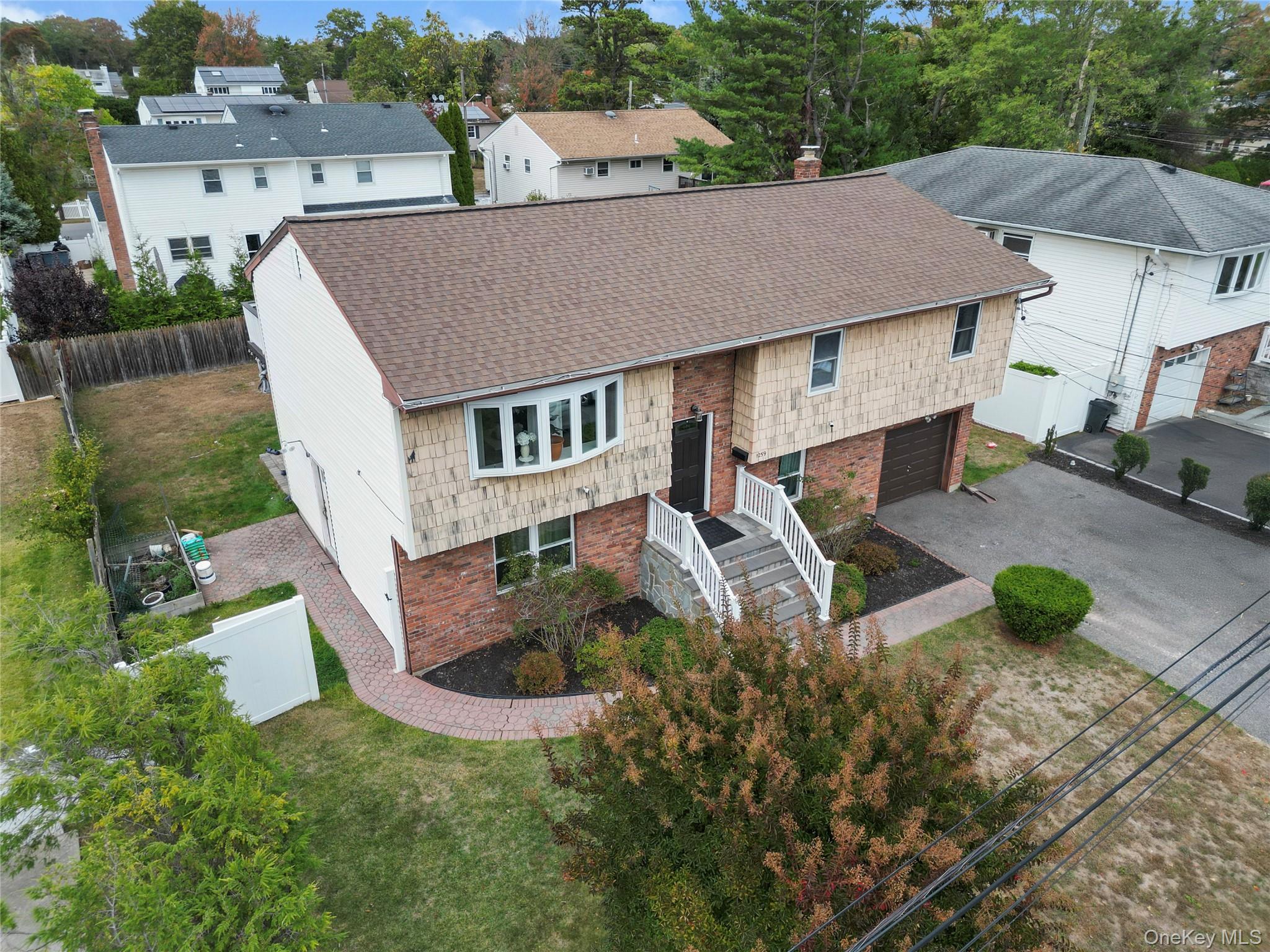 #4 photo, 1259 America Avenue, サフォーク郡 West Babylon , NY 11704