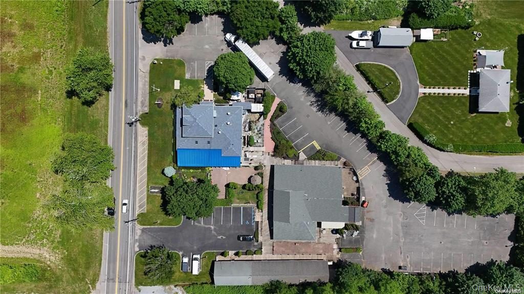 #5 photo, 3225 Sound Avenue, サフォーク郡 Riverhead , NY 11901