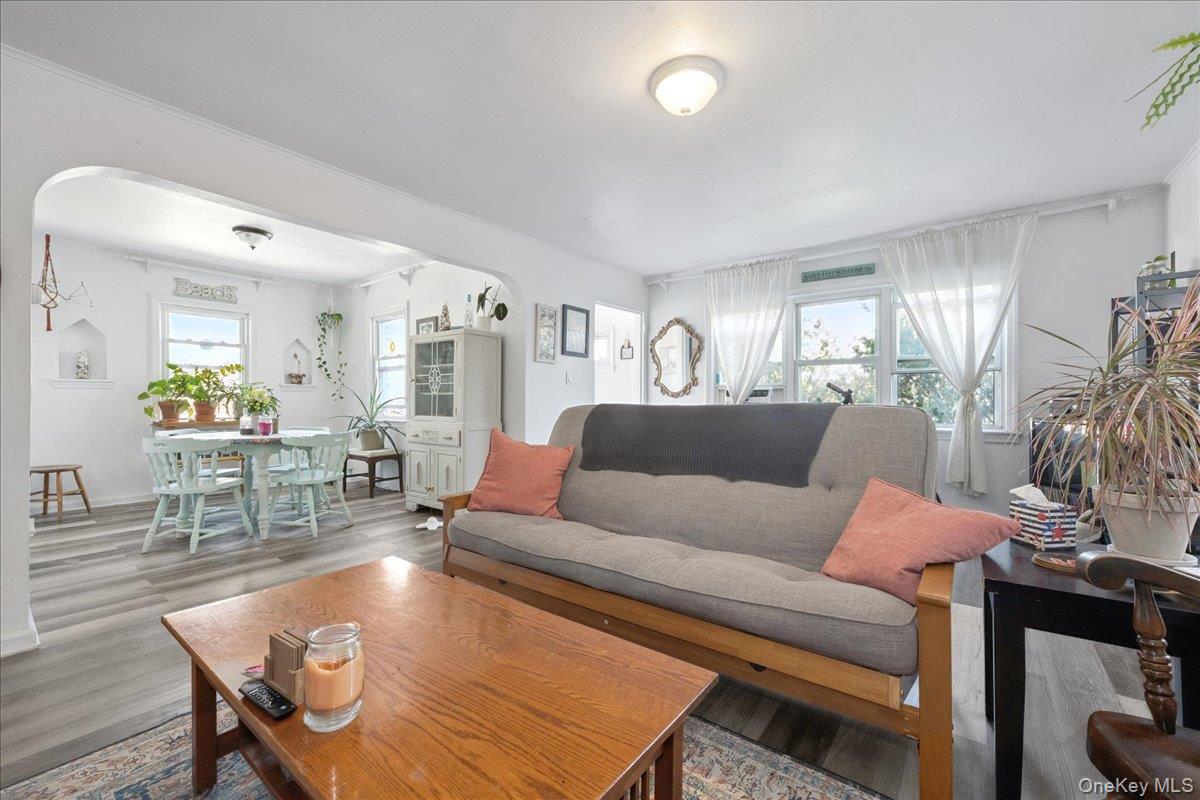 #3 photo, 370 E Broadway, ナッソー郡 Long Beach , NY 11561