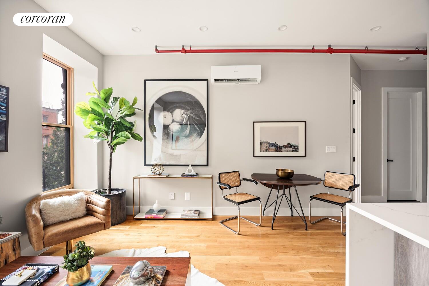 #3 photo, 503 CLINTON Avenue, ブルックリン区 Clinton Hill , NY 11238