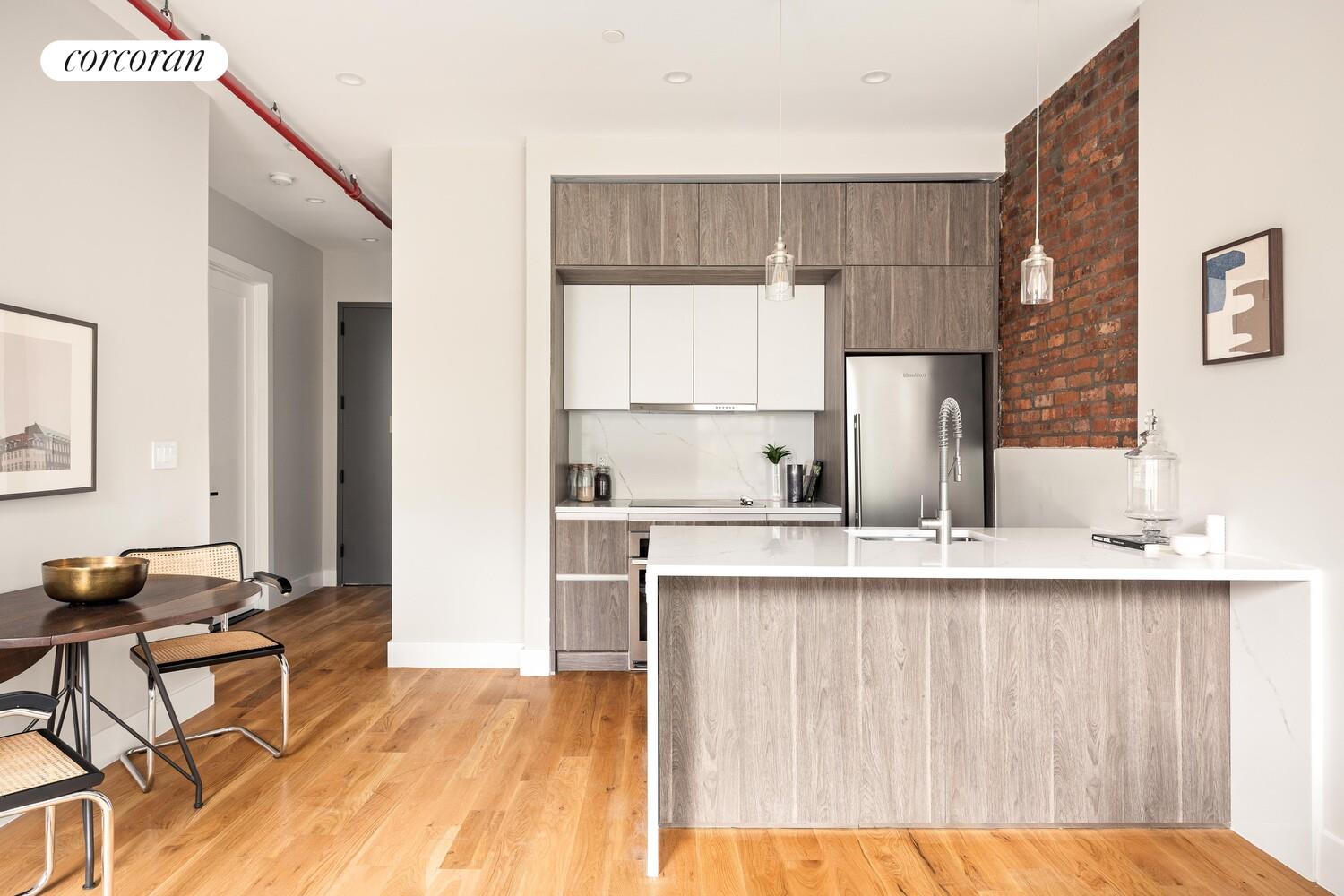 #4 photo, 503 CLINTON Avenue, ブルックリン区 Clinton Hill , NY 11238