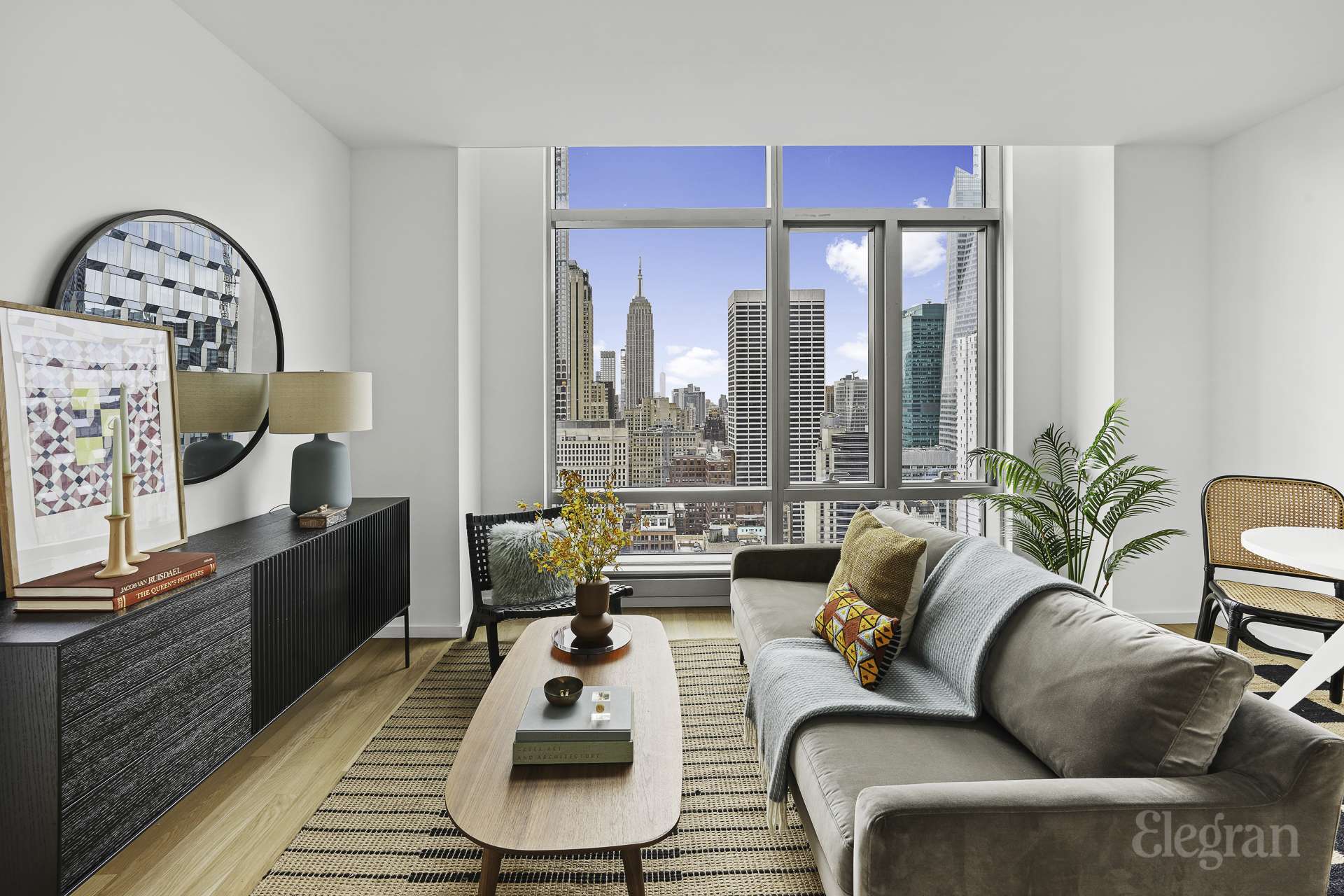 #3 photo, 18 W 48th Street, マンハッタン Midtown East , NY 10036