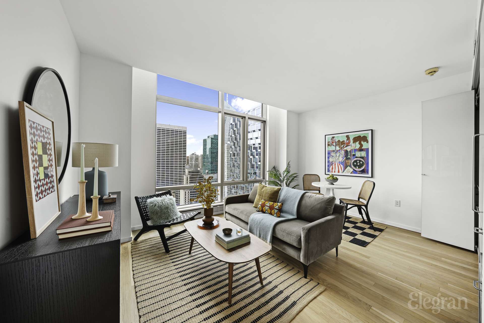 #4 photo, 18 W 48th Street, マンハッタン Midtown East , NY 10036