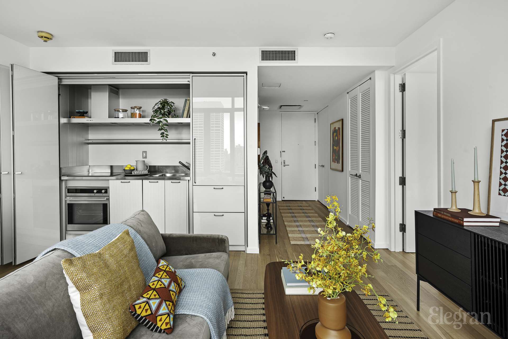 #8 photo, 18 W 48th Street, マンハッタン Midtown East , NY 10036