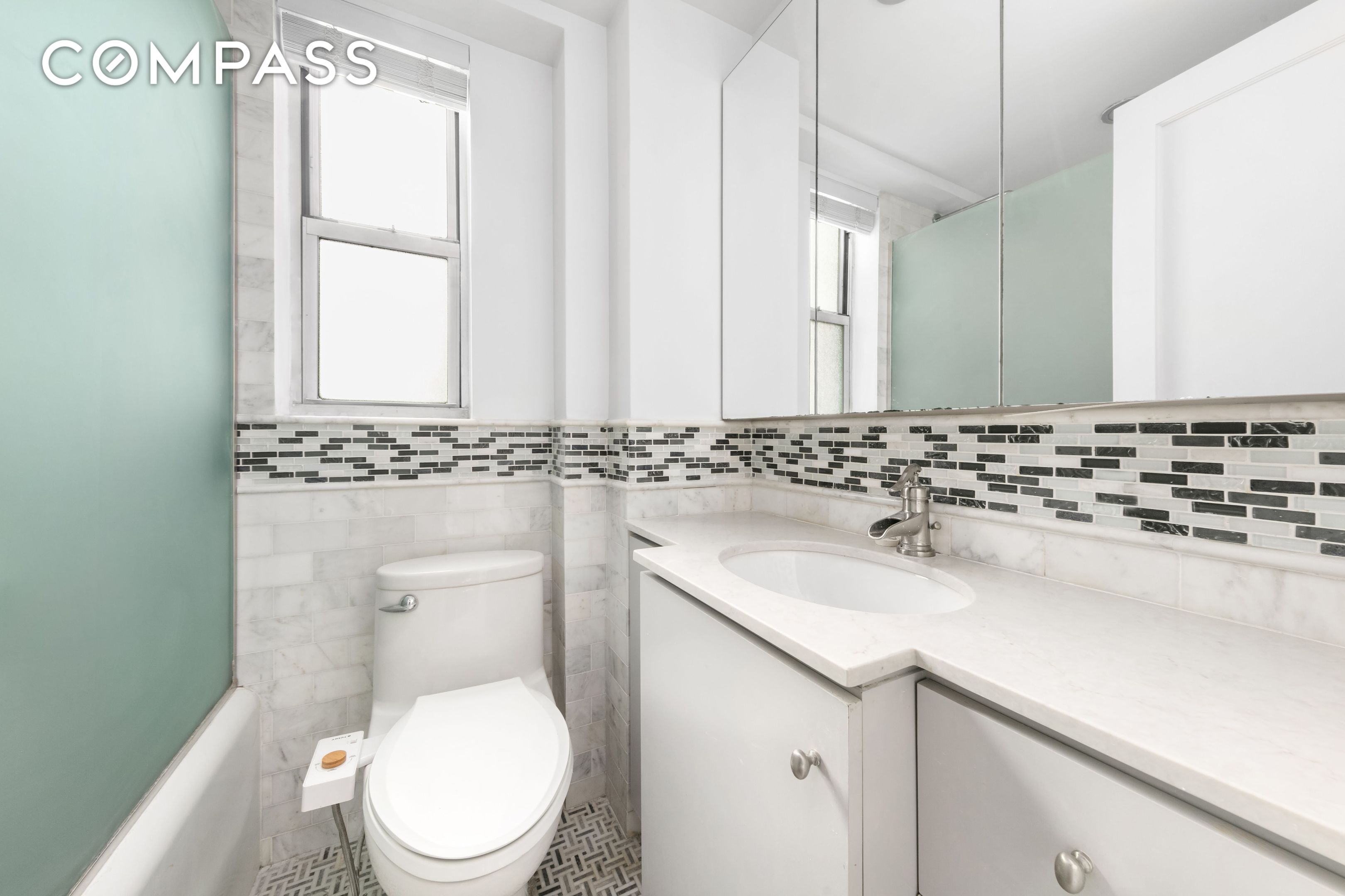 #8 photo, New York City, マンハッタン Midtown East , NY 10017