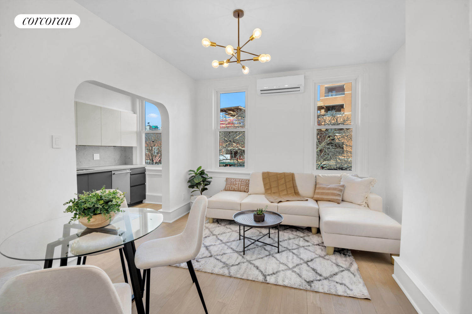 #3 photo, 25-20 NEWTOWN Avenue, クイーンズ区 Astoria , NY 11102