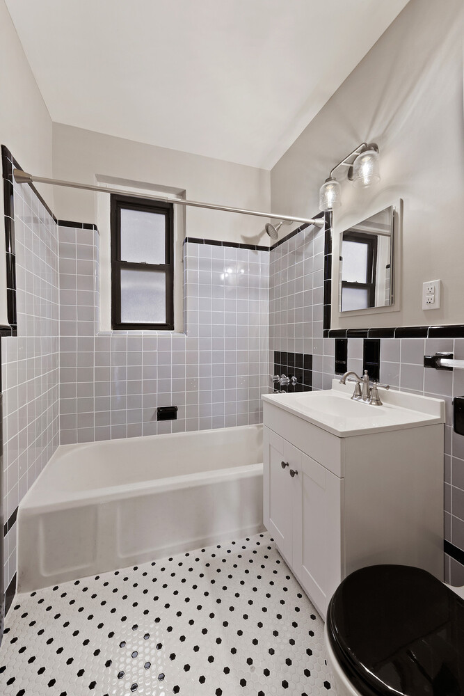 #12 photo, 415 OCEAN Parkway, ブルックリン区 Kensington , NY 11218