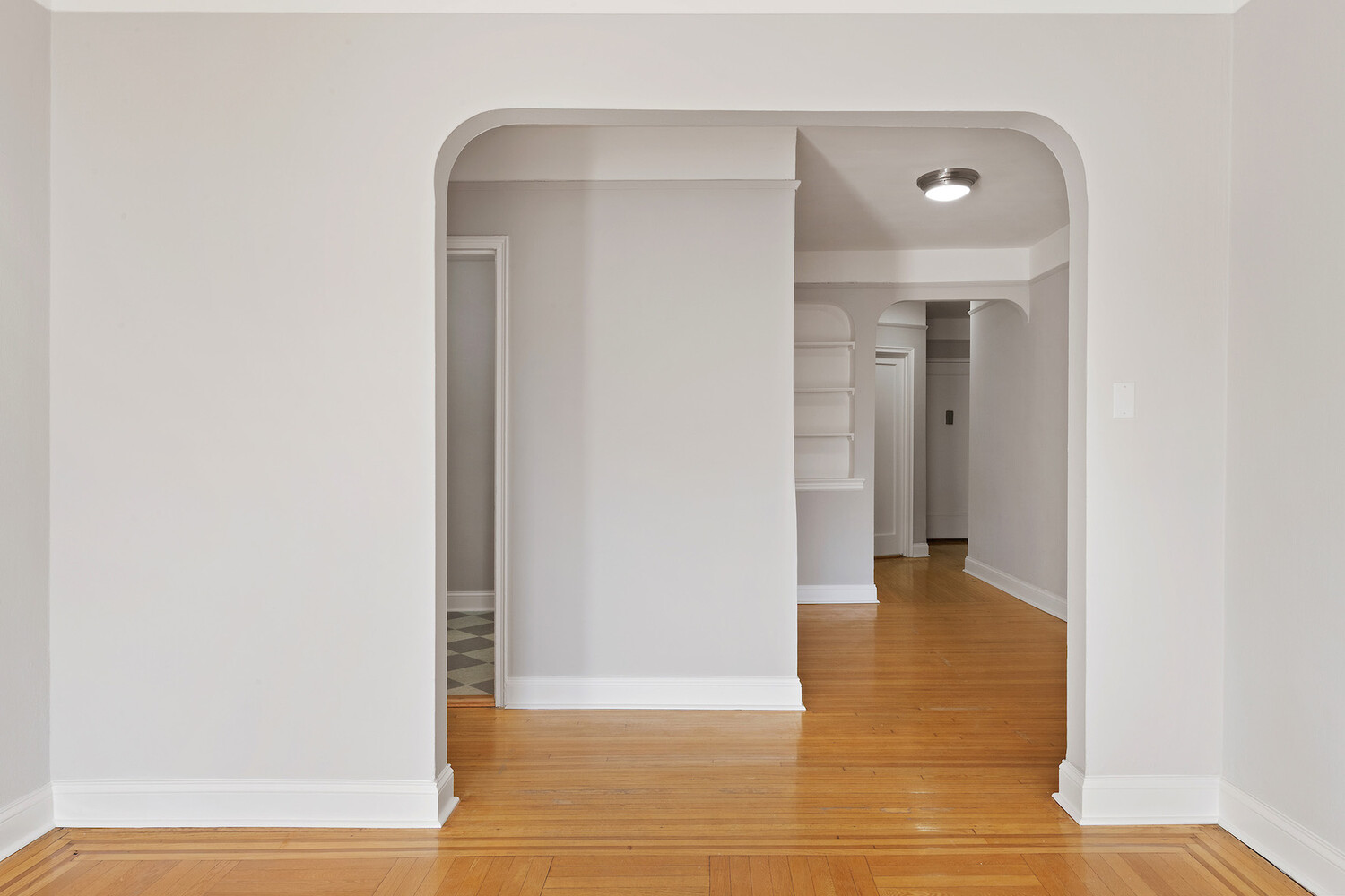 #4 photo, 415 OCEAN Parkway, ブルックリン区 Kensington , NY 11218