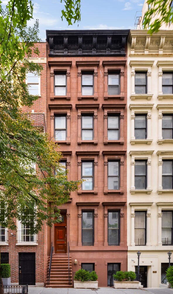 #1 photo, 51 E 67TH Street, マンハッタン Lenox Hill , NY 10065