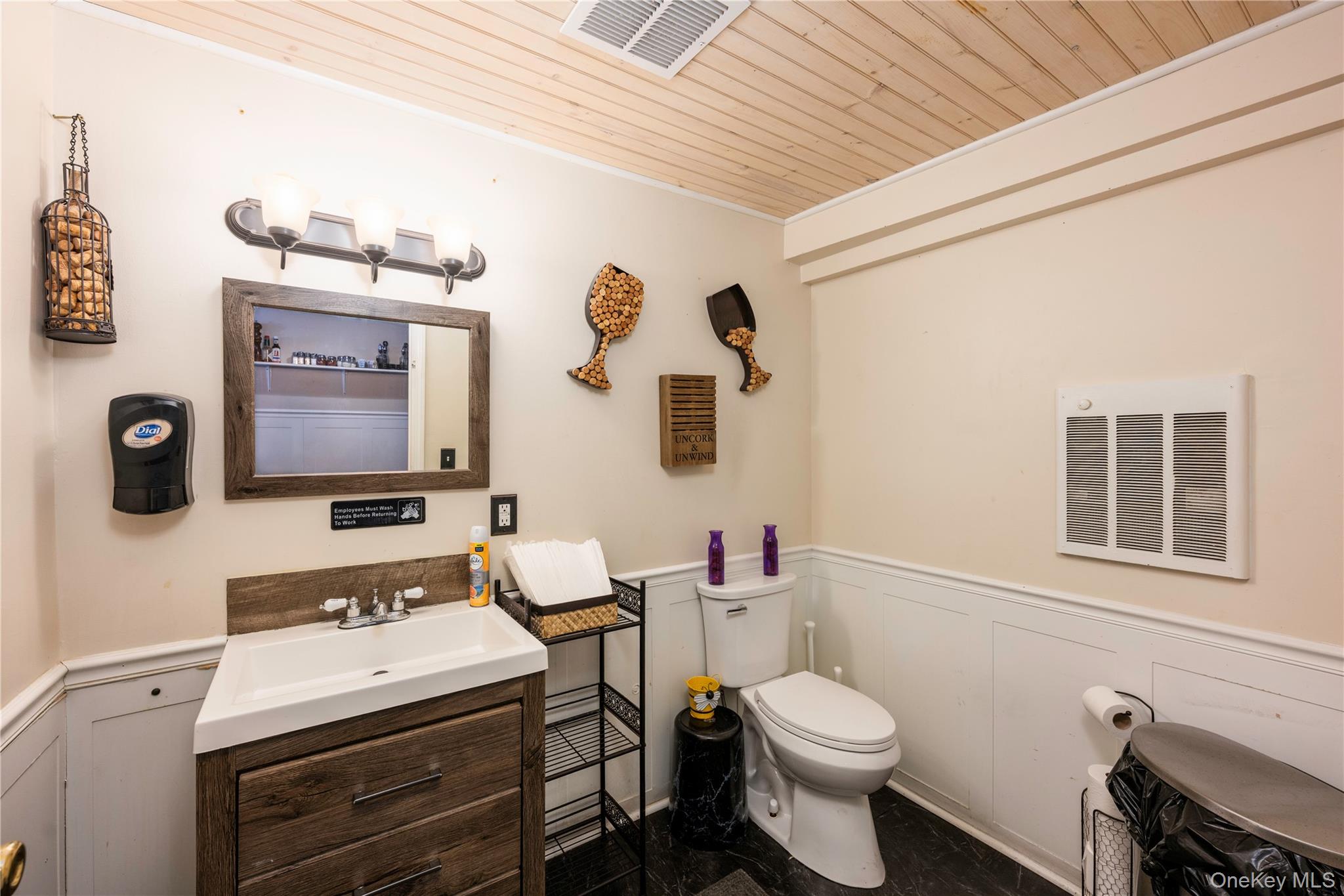 #6 photo, 18 Clark Place, Mahopac , NY 10541