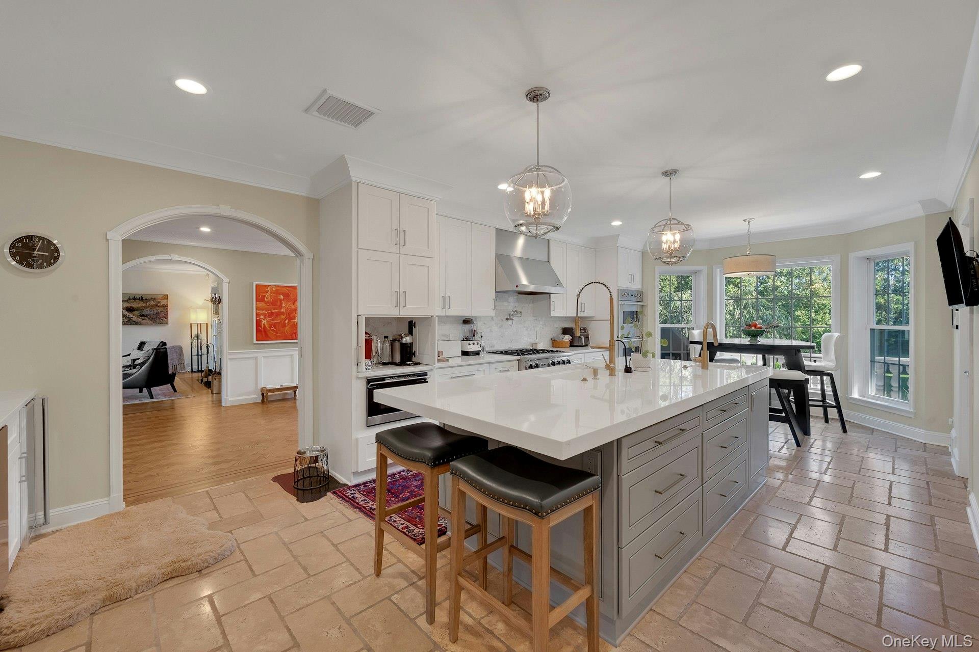 #4 photo, 455 Rosedale Avenue, White Plains , NY 10605