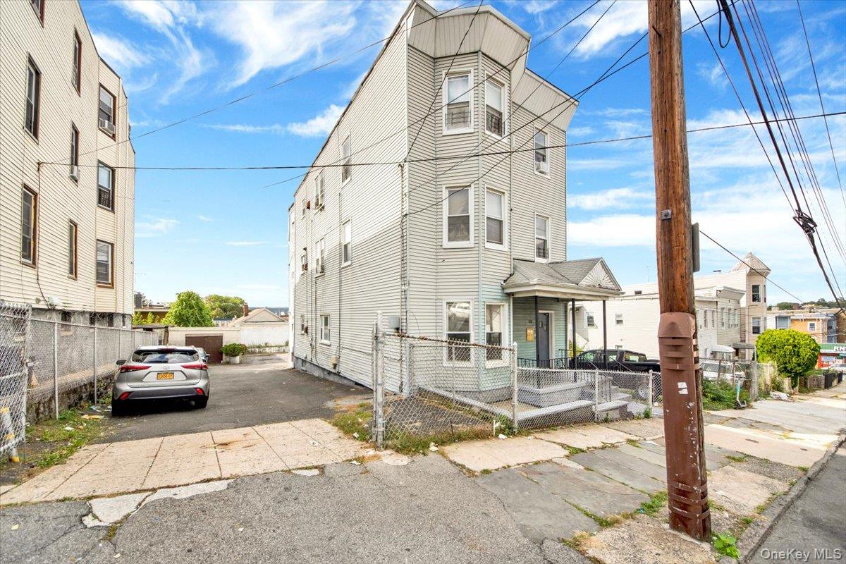 #2 photo, 131 Beech Street, Yonkers , NY 10701