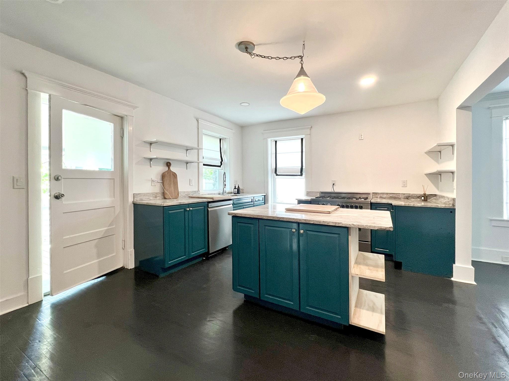 #13 photo, 17 Washington Avenue, Millbrook , NY 12545